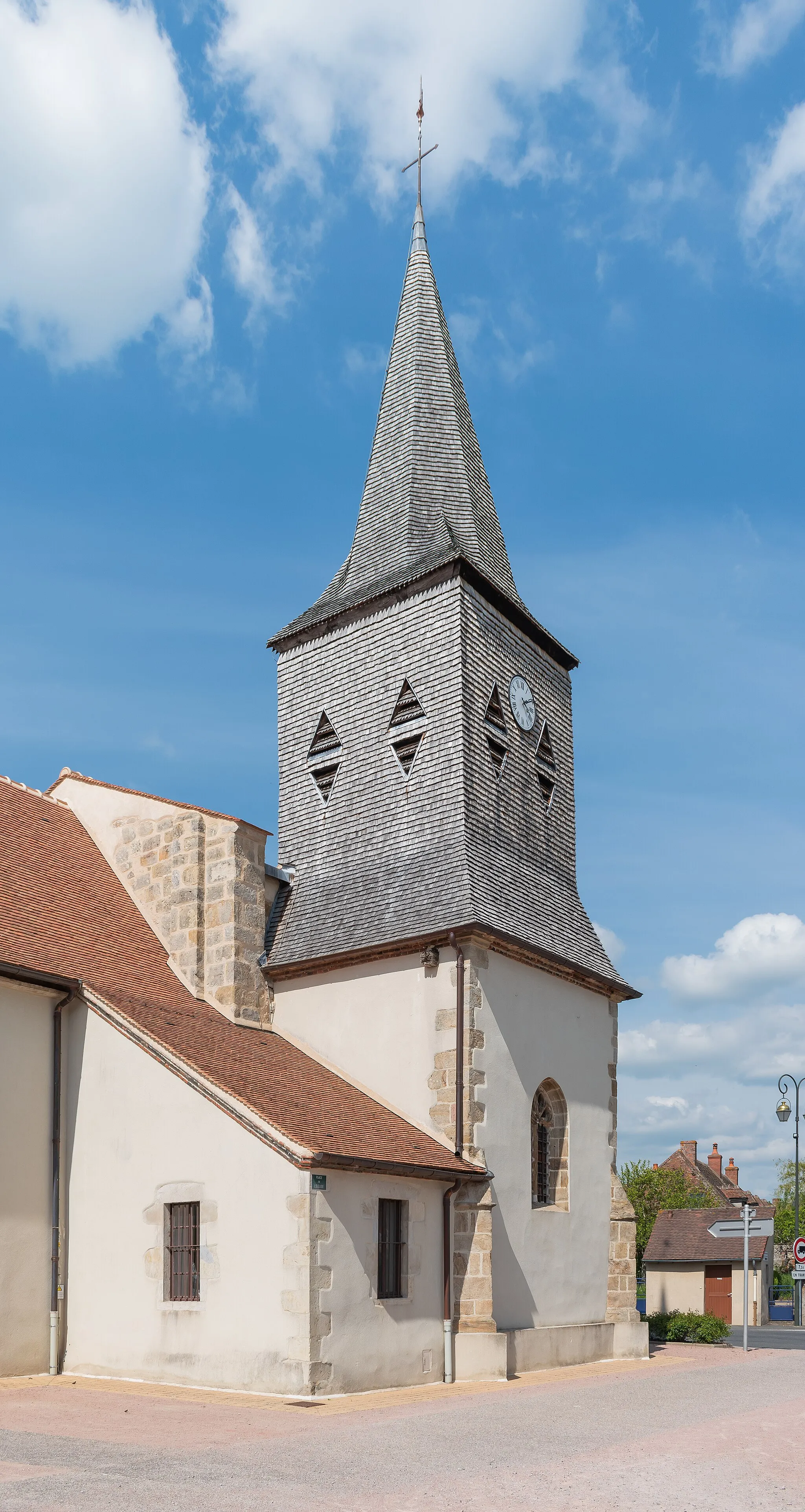 Photo showing: Saint Peter church in Treban, Allier, France