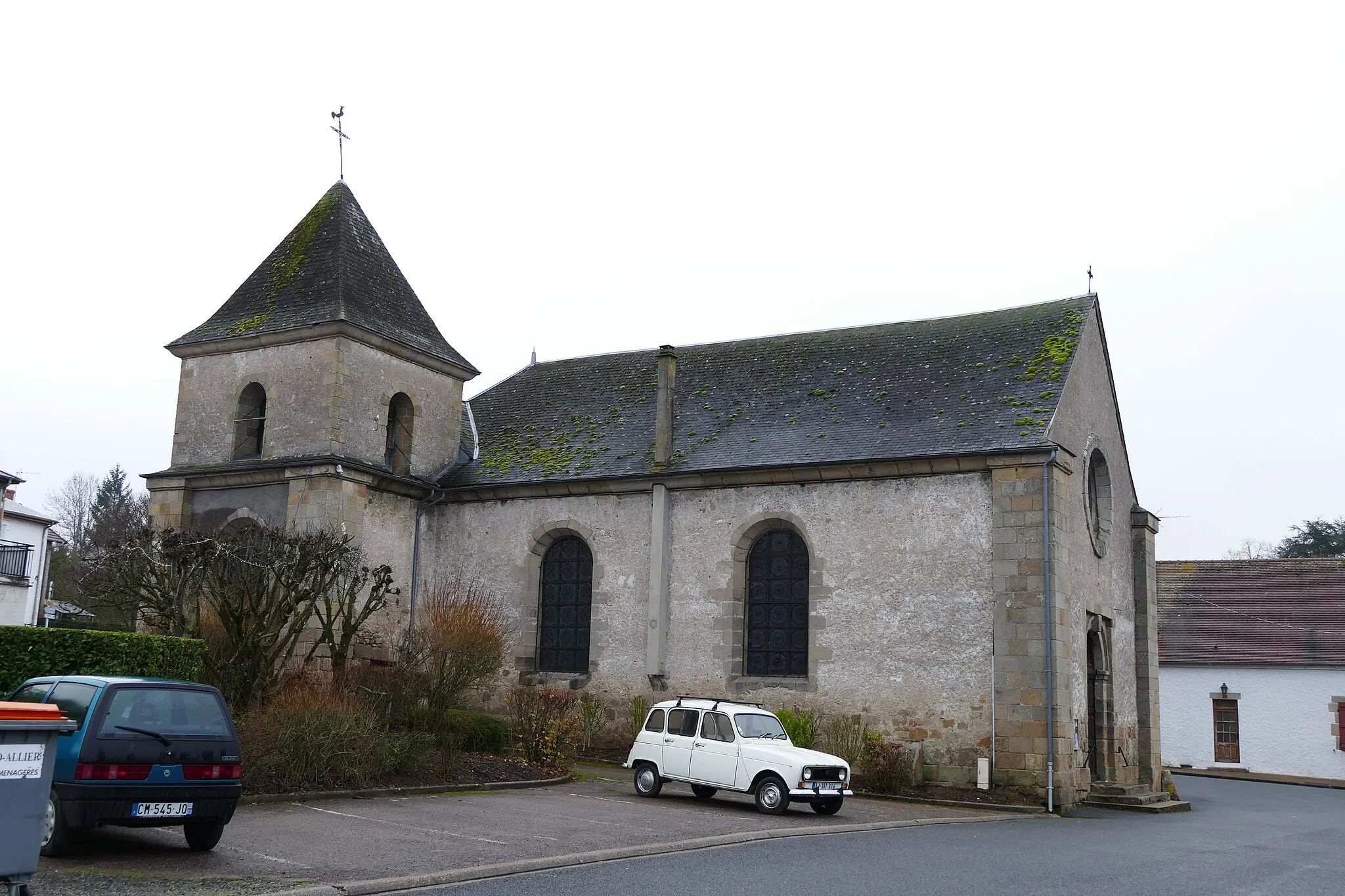Photo showing: Saint-Barthélémy's church in Trézelles (Allier, Auvergne, France).