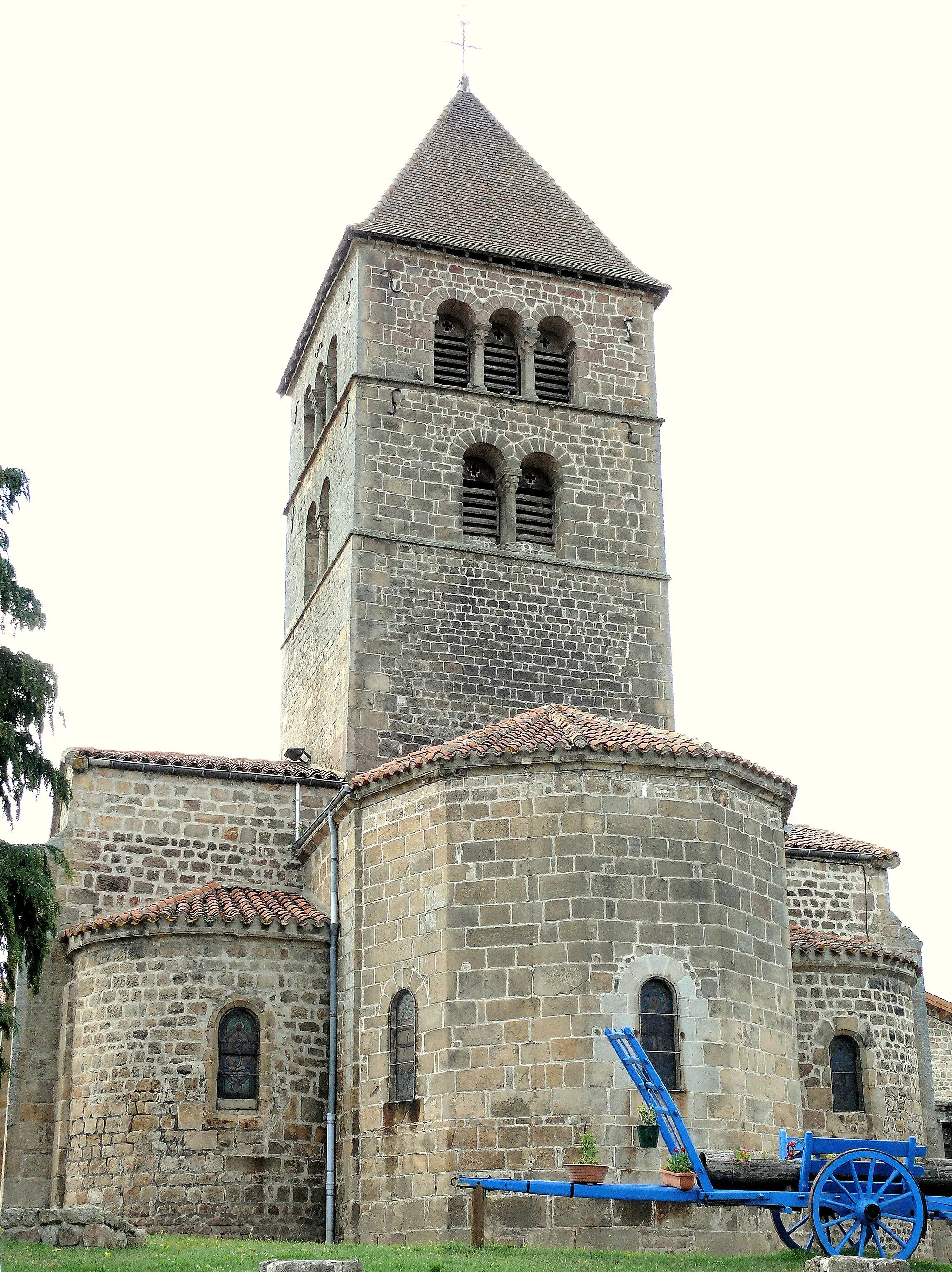 Photo showing: Rozier-Côtes-d'Aurec - Eglise Saint-Blaise - Chevet