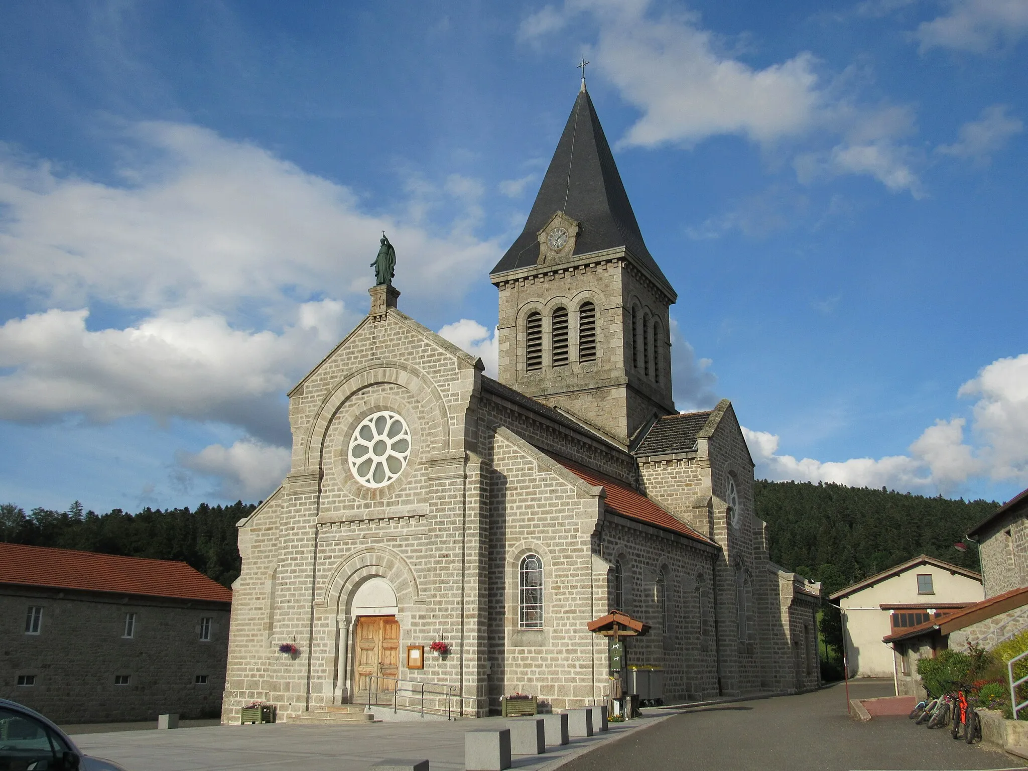 Photo showing: église Saint Régis