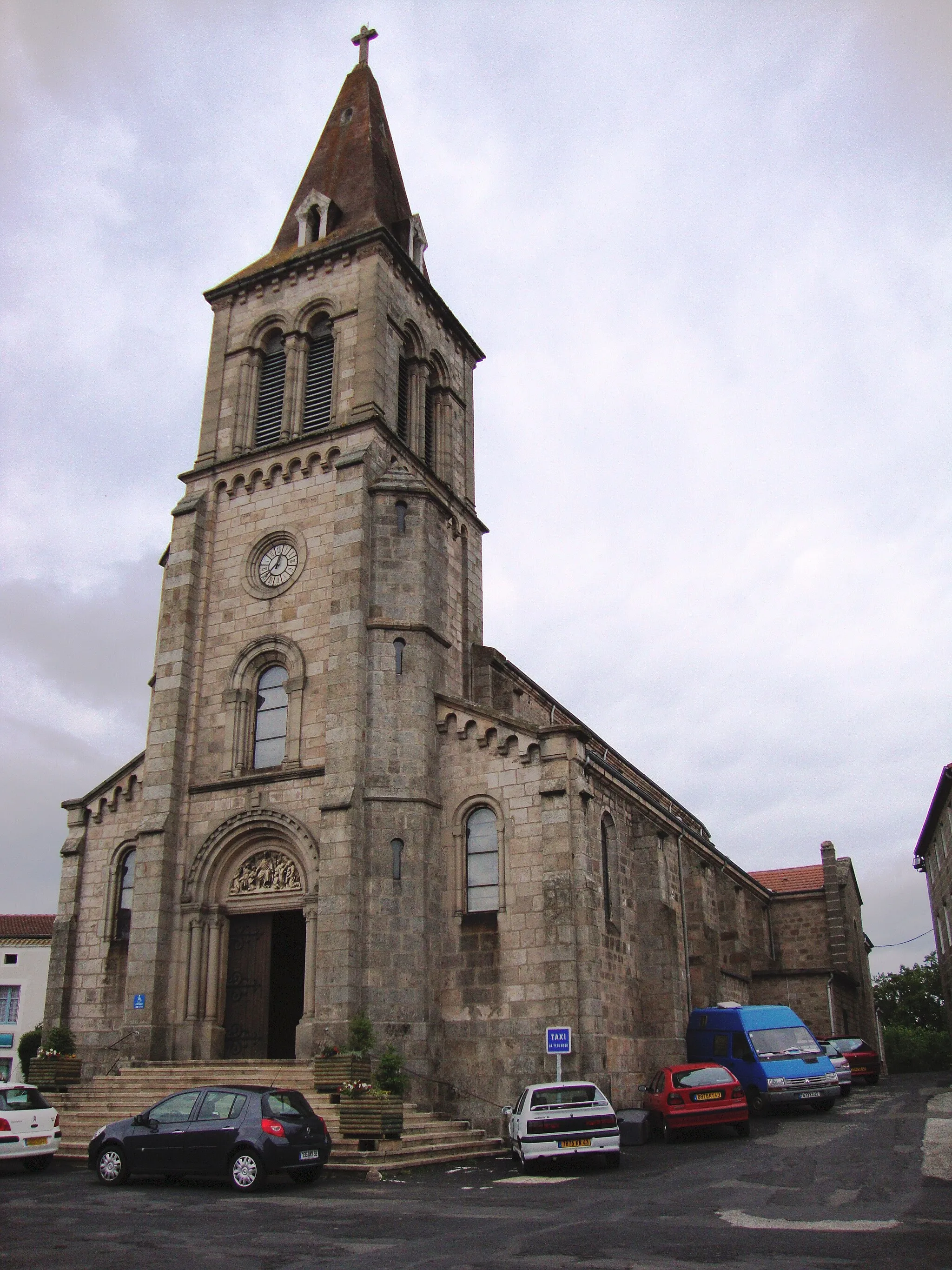 Photo showing: St.Pal-de-Mons (Haute-Loire, Fr) église, façade et tour.