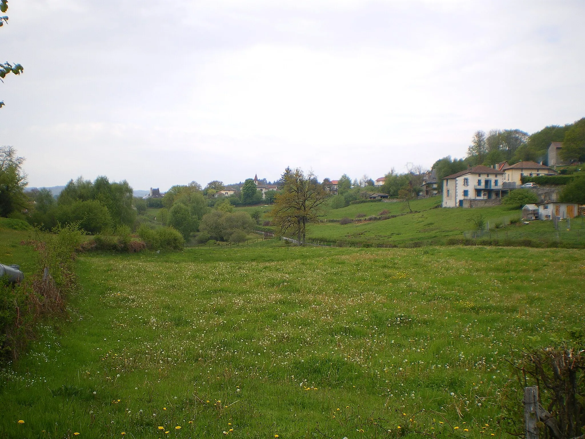 Photo showing: La Ségalassière, Cantal, France