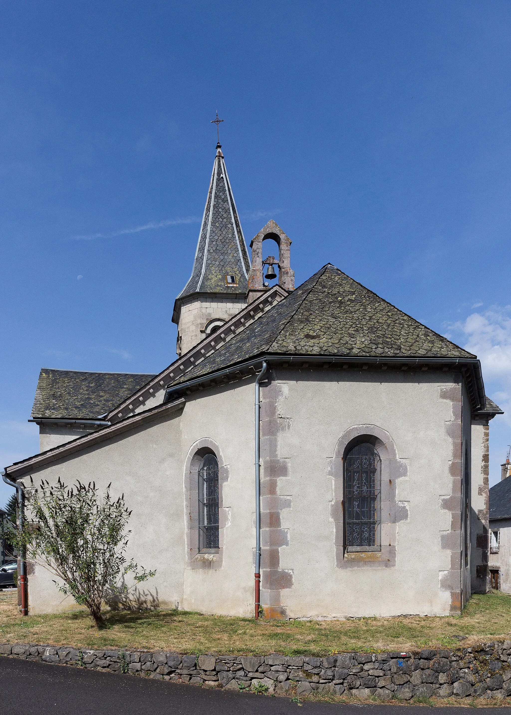 Photo showing: Église Saint-Martin de Lugarde.