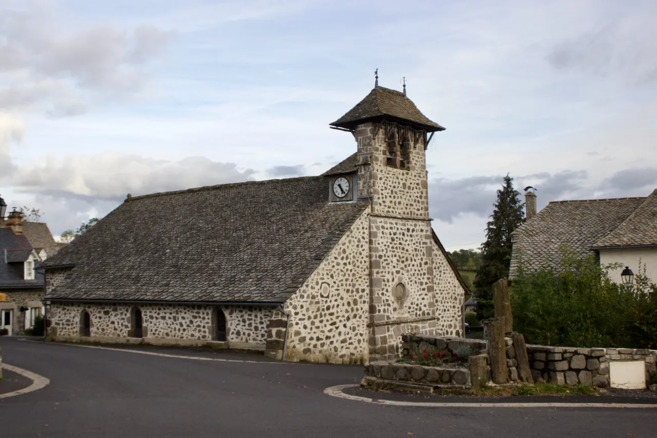 Photo showing: L'église de l'Assomption de Pailherols, vue du côté ouest