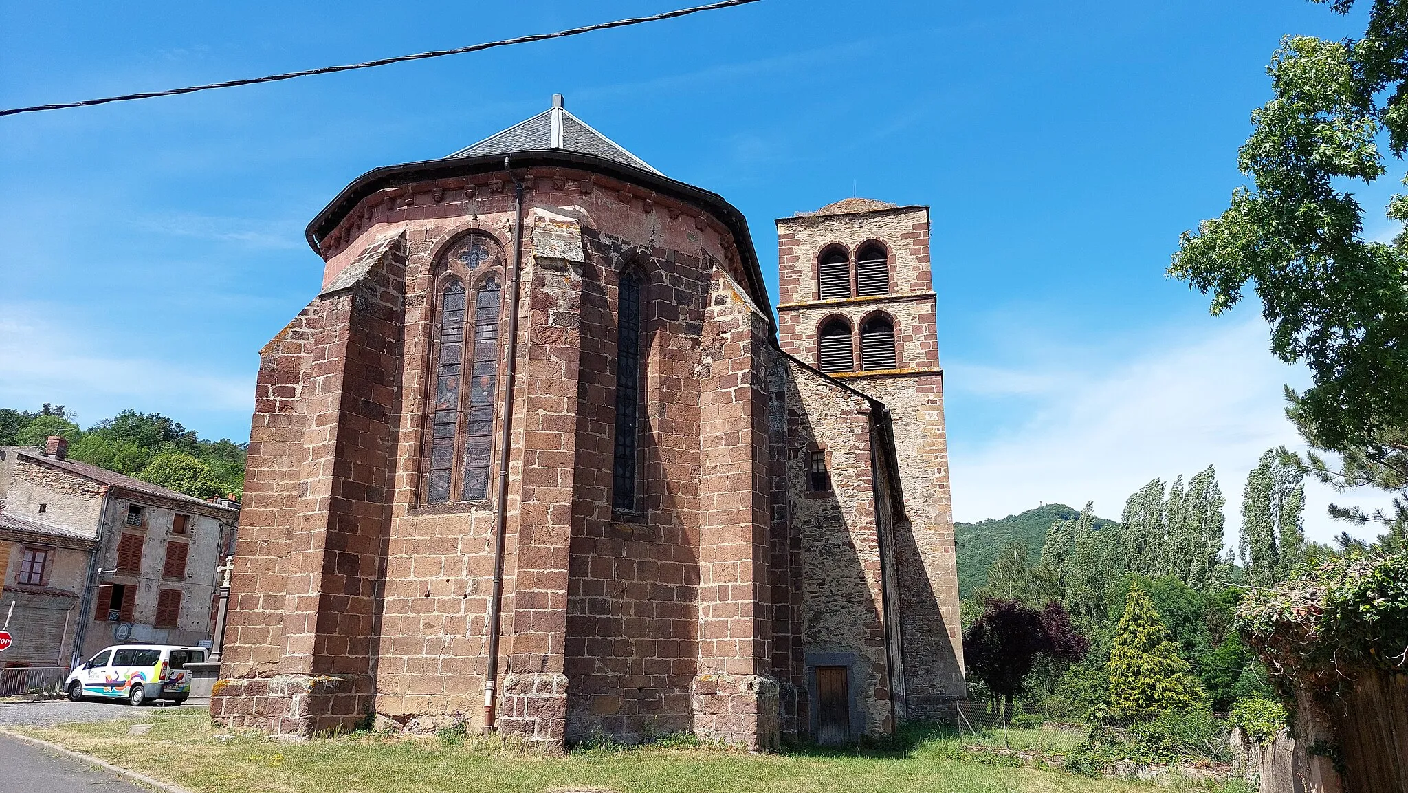 Photo showing: Extérieur de l'église Saint-Dizaint