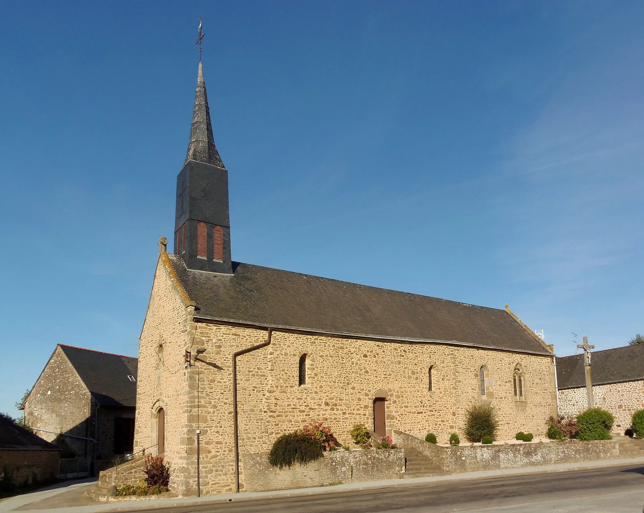 Photo showing: Saint-Berthevin-la-Tannière (Pays de la Loire, France). La chapelle de la Tannière.