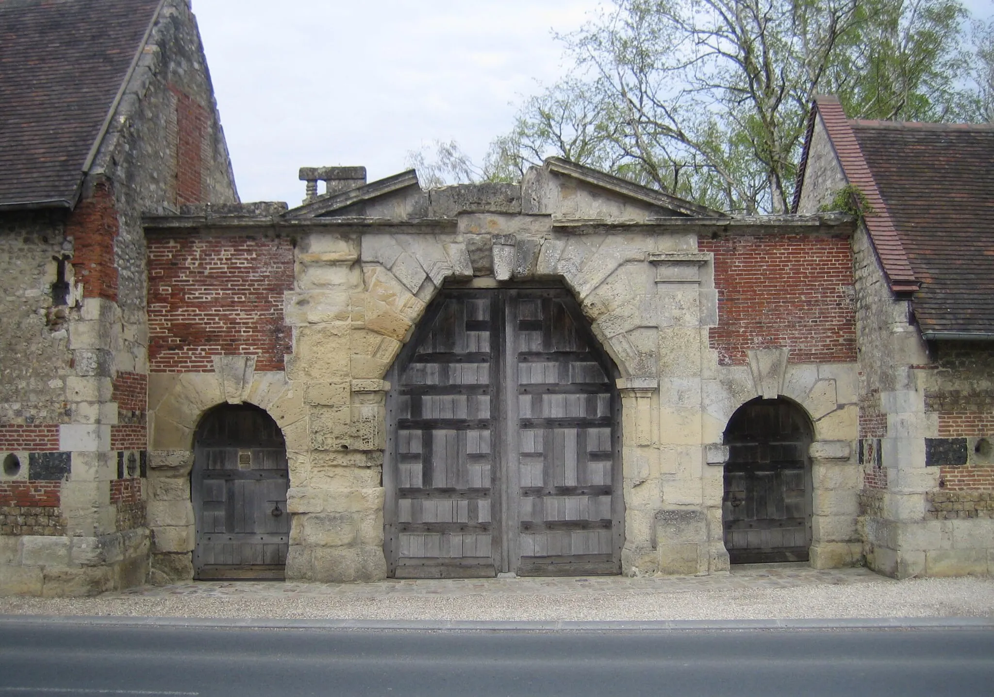 Photo showing: Portail du Haras de Meautry à Touques.