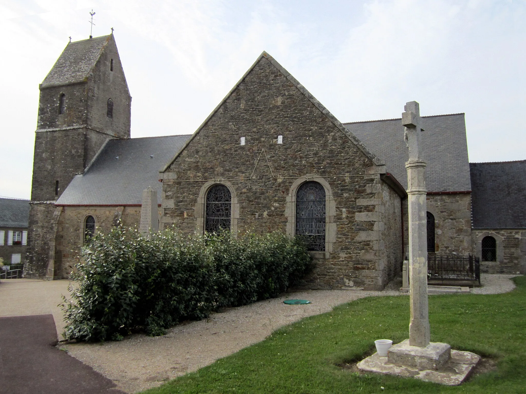 Photo showing: Église Saint-Pierre de fr:Surtainville