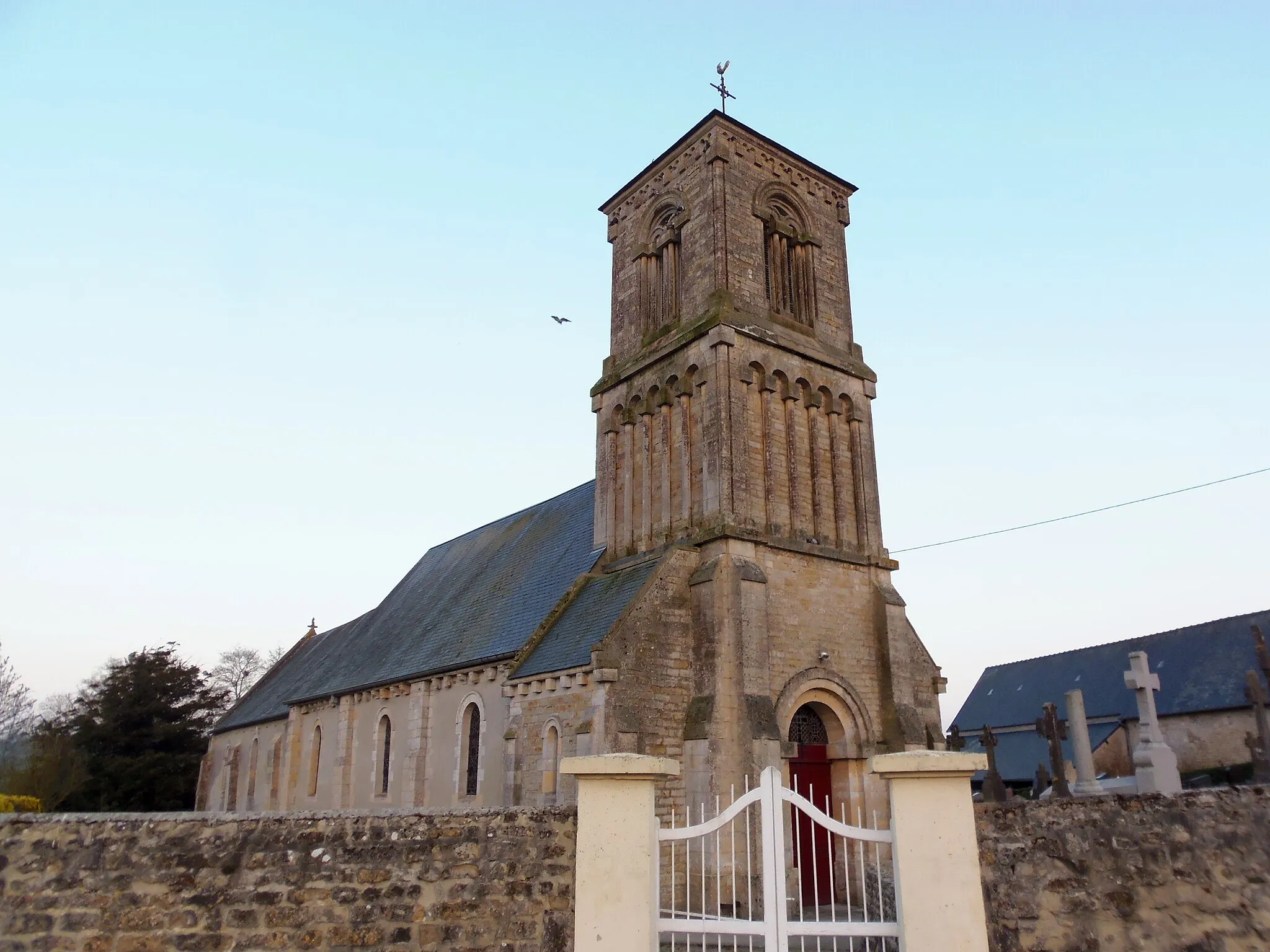 Photo showing: Bucéels (Normandie, France). L'église Saint-Germain.