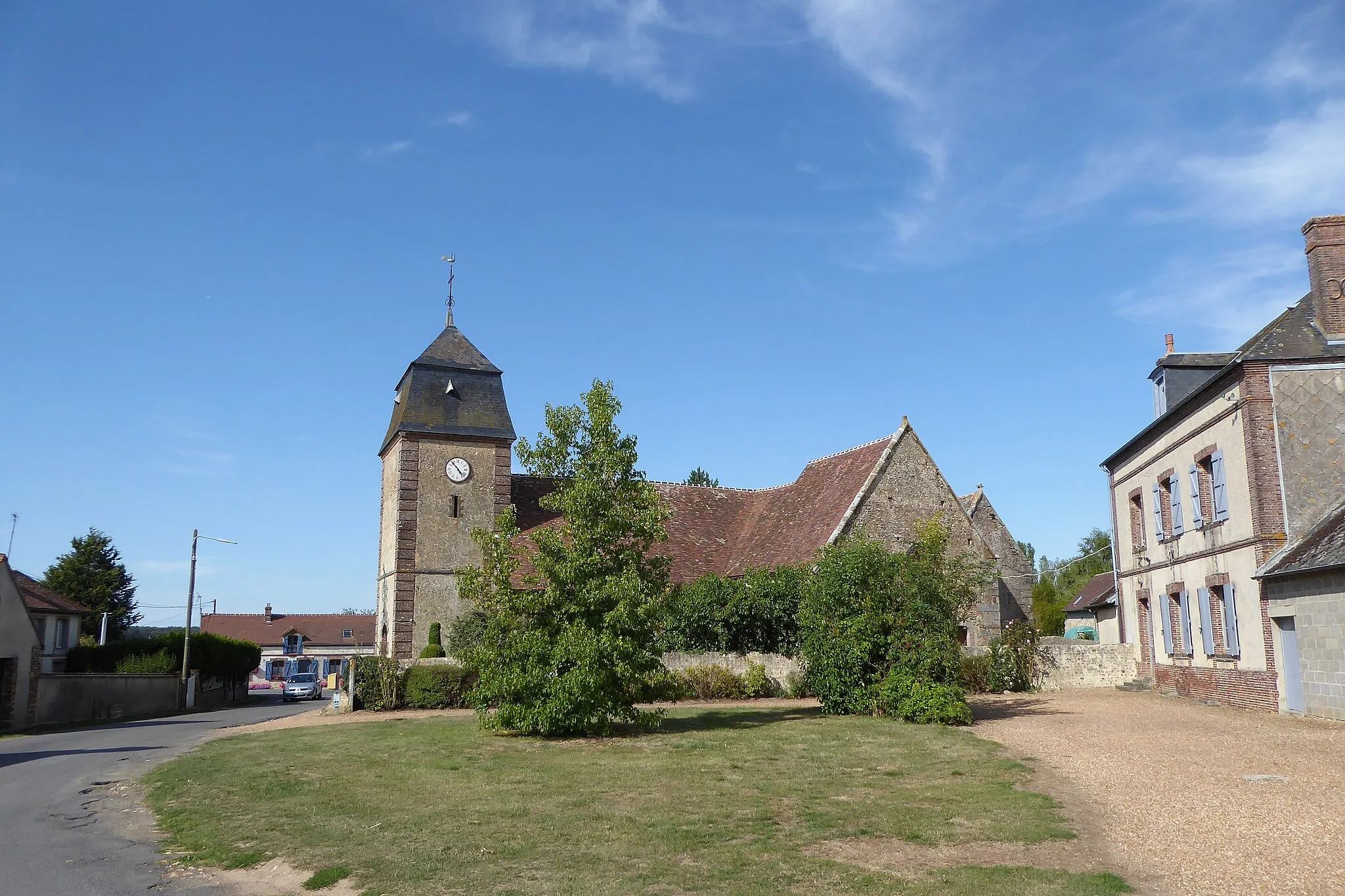 Photo showing: Église Saint-Martin, Rohaire, Eure-et-Loir, France.