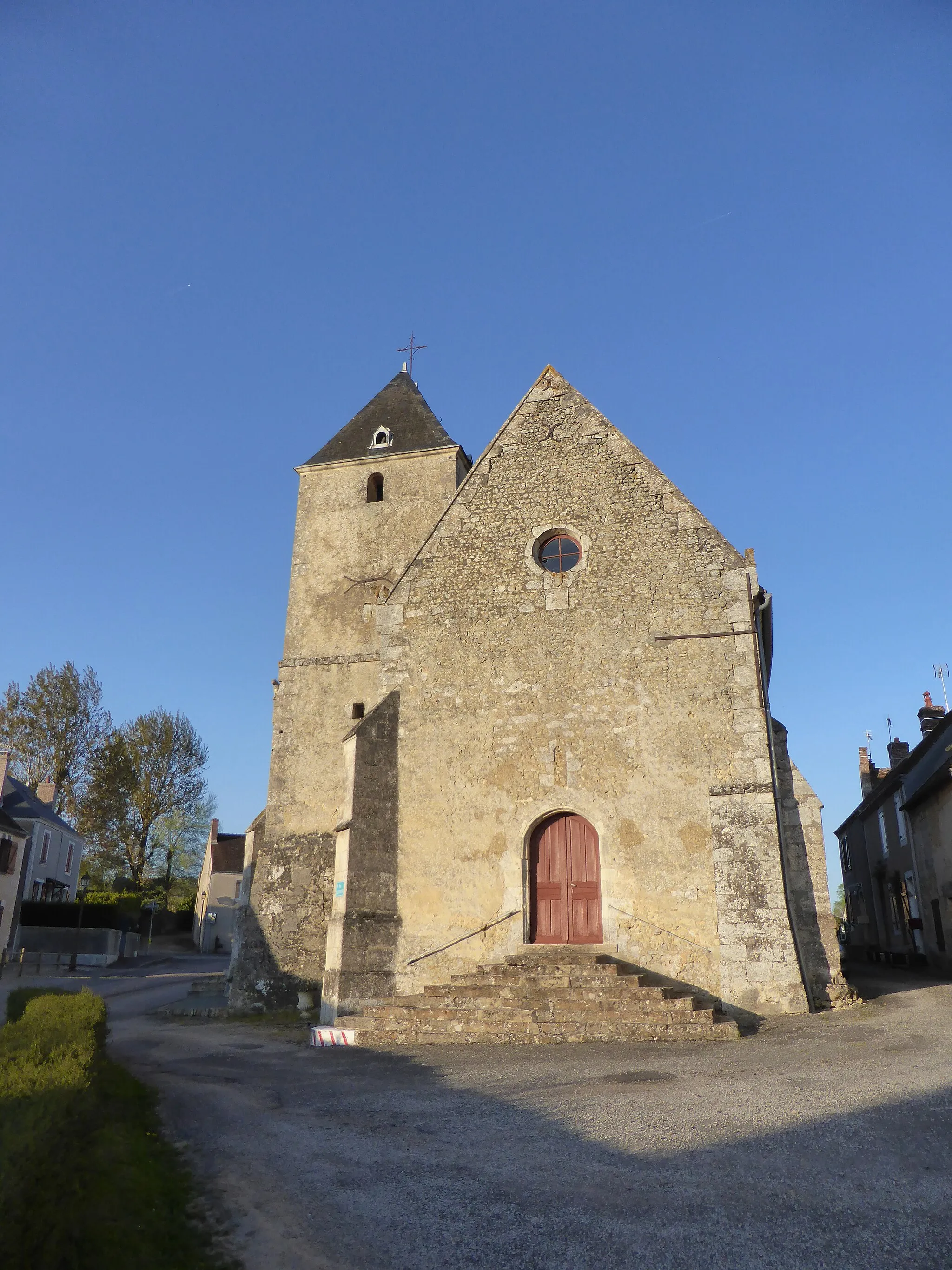 Photo showing: Église Saint-Pierre de La Chapelle-Souëf, dans l'Orne.
