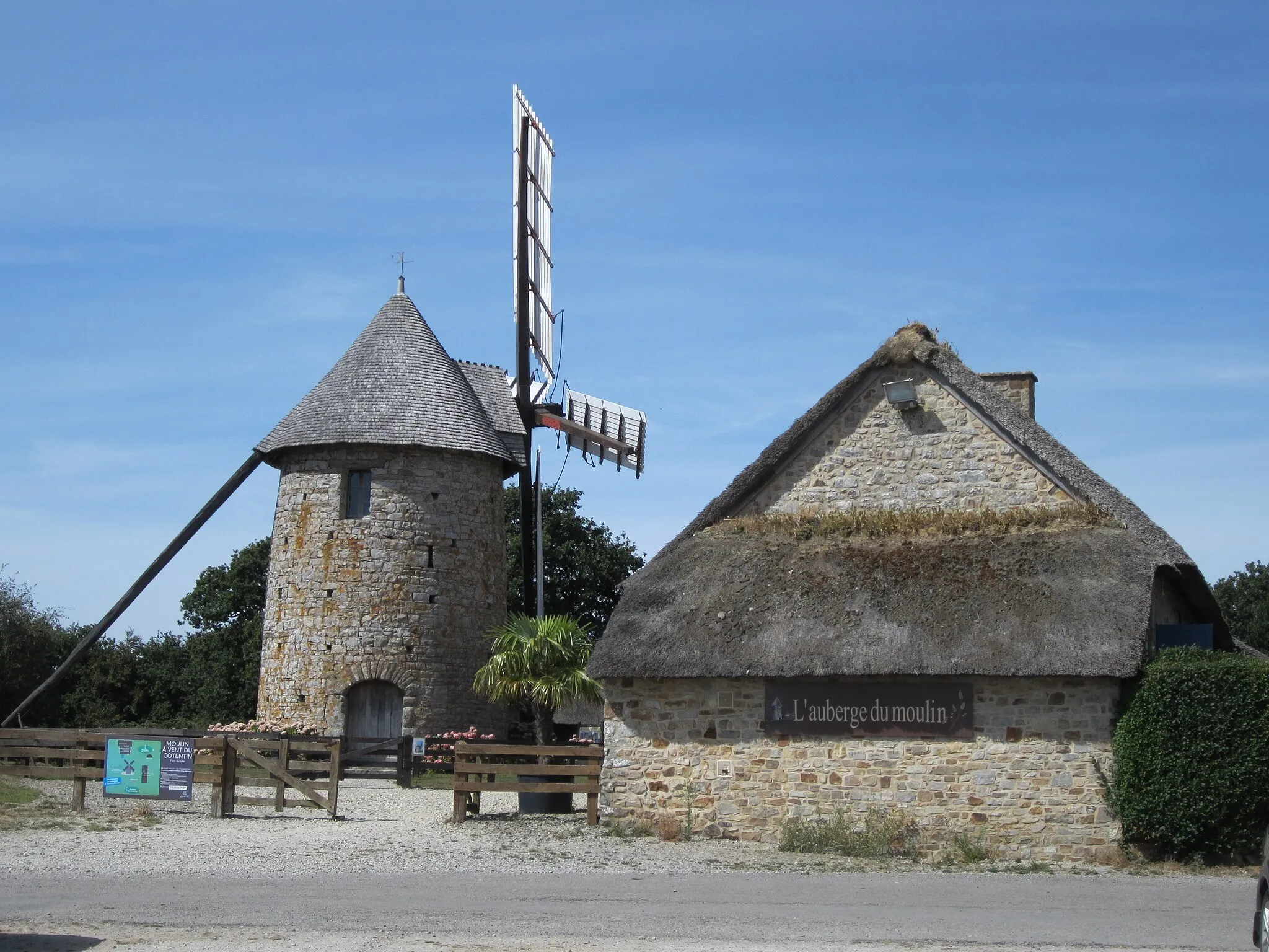 Photo showing: Fierville-les-Mines, Manche