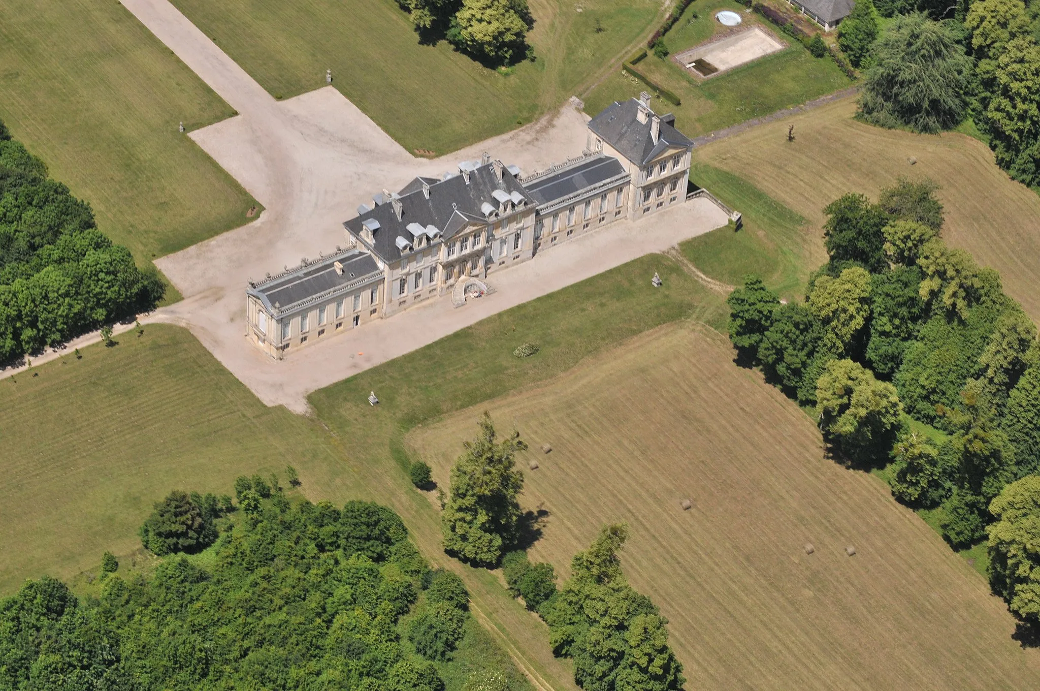 Photo showing: Château de Versainville (Calvados, France)