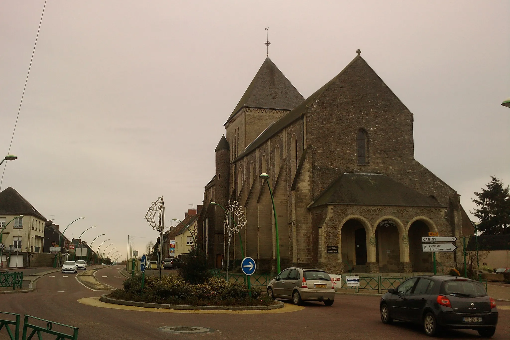 Photo showing: église Saint-Gilles de Saint-Gilles