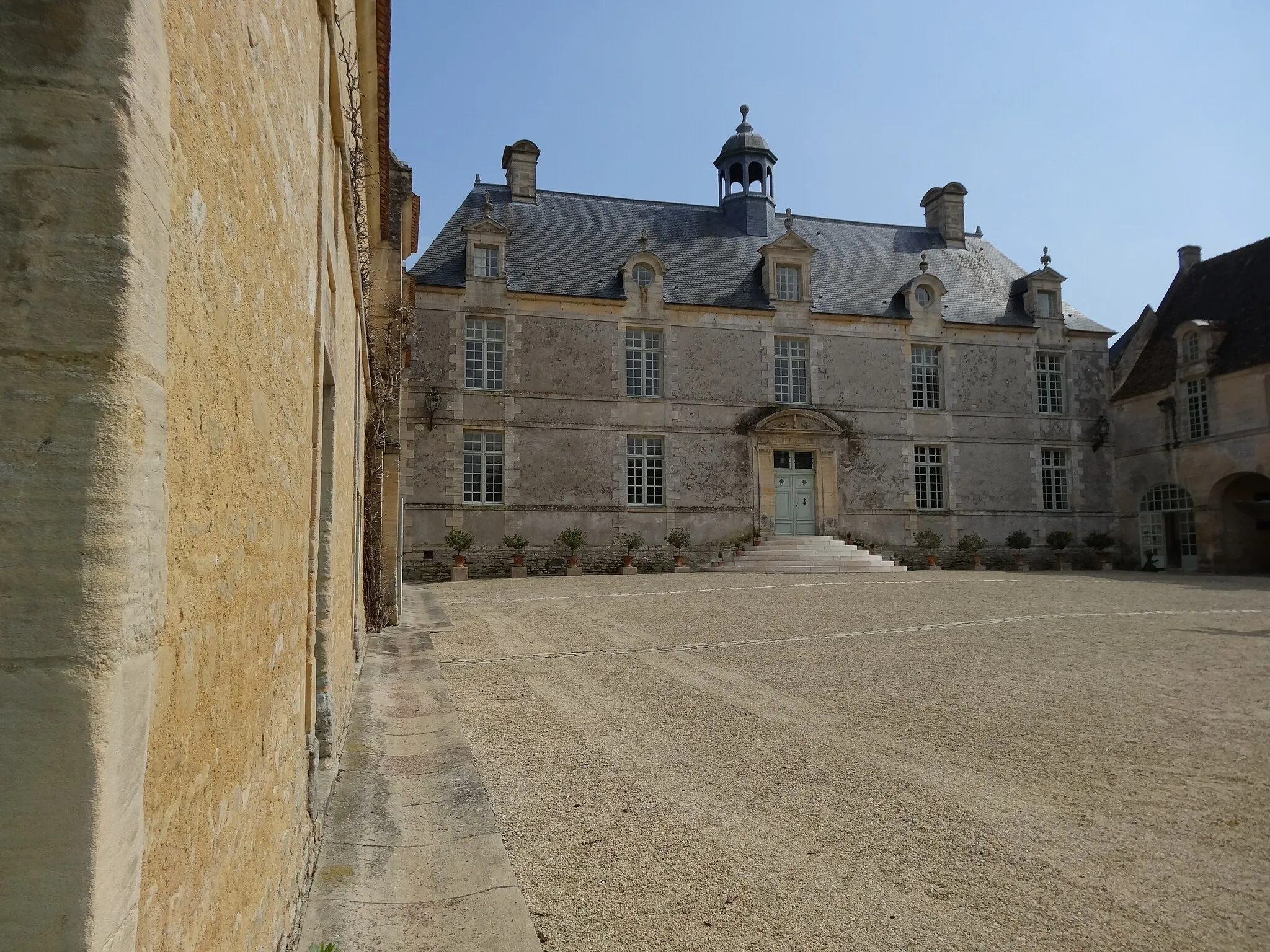 Photo showing: logis principal construit dans les années 1620