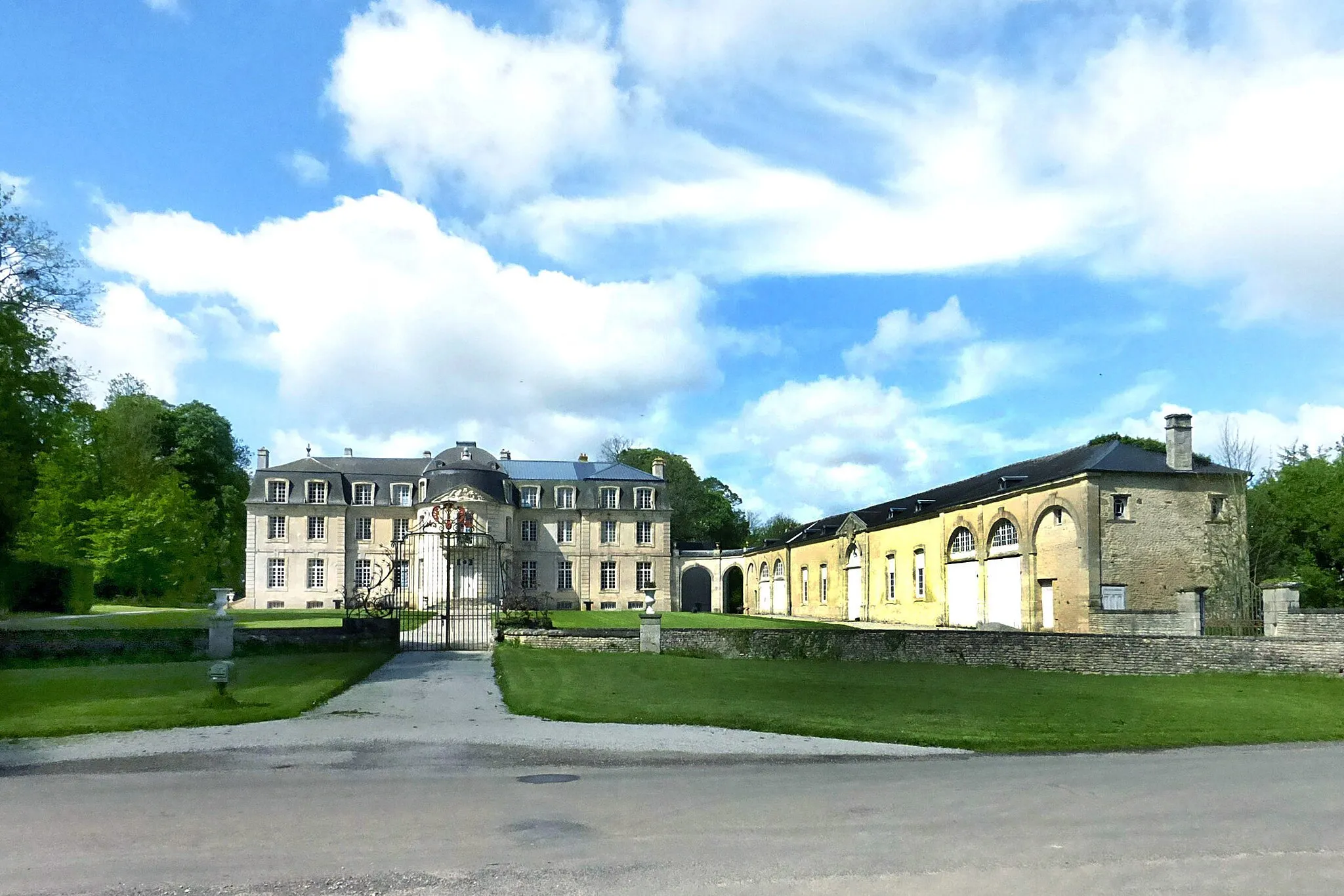 Photo showing: Château de Cuy, commune d'Occagnes (Orne)