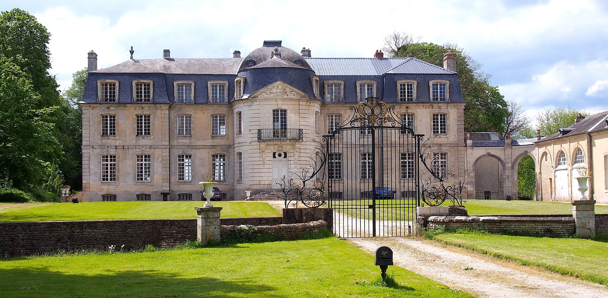 Photo showing: Occagnes (Normandie, France). Le château de Cuy.