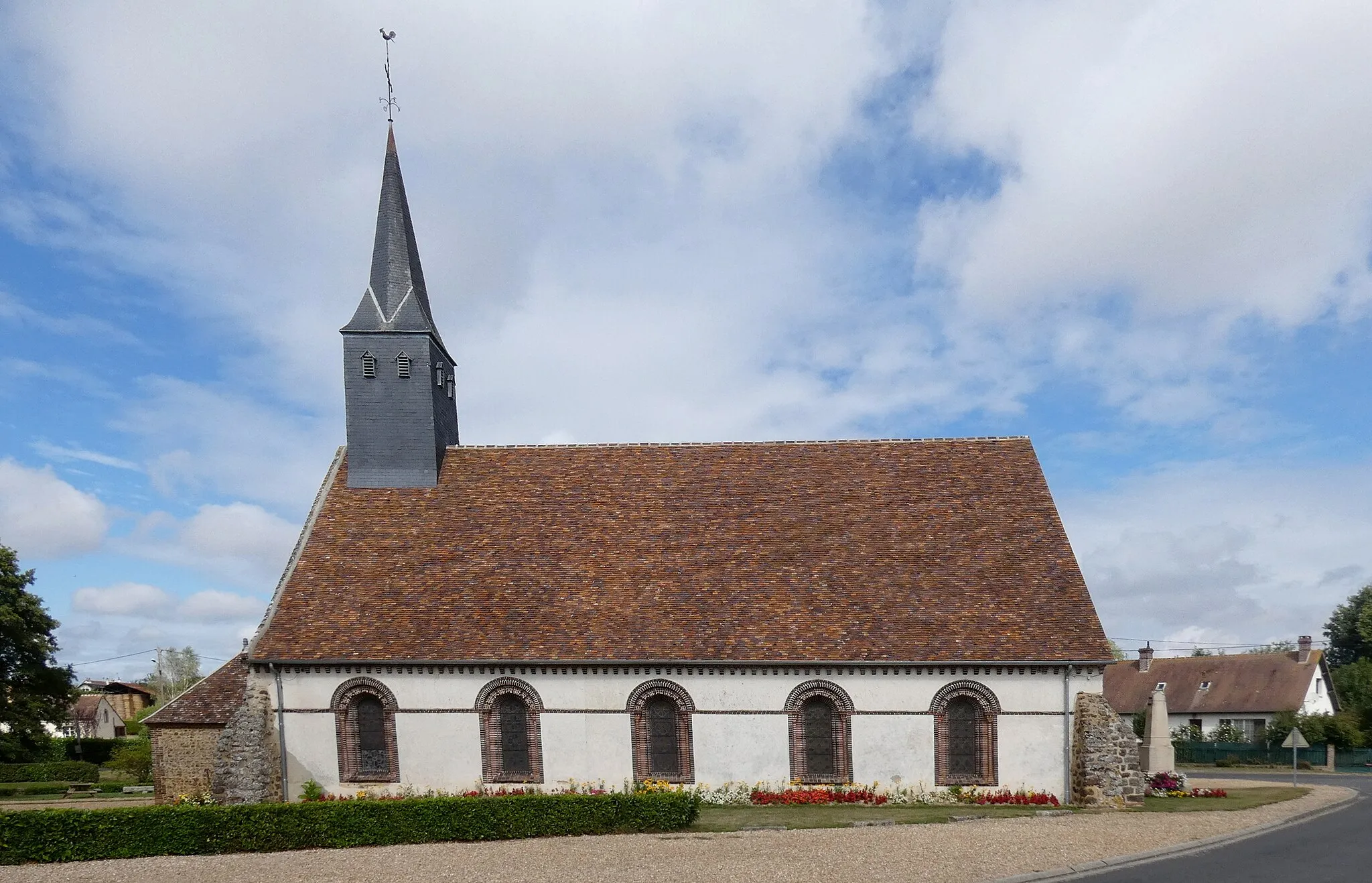 Photo showing: Moussonvilliers (Normandie, France). L'église Notre-Dame-de-l'Assomption.