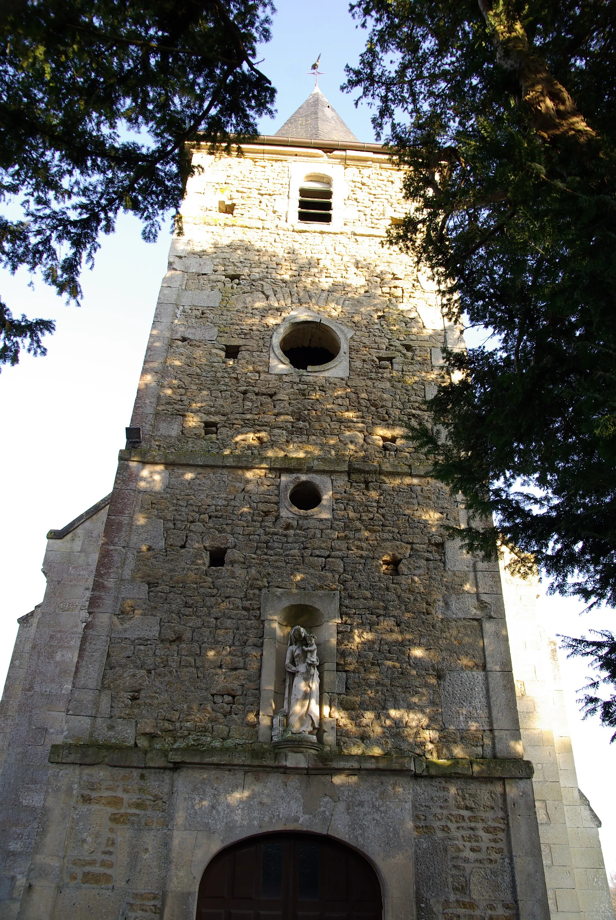 Photo showing: Bell tower oh the Notre-Dame's church in Amayé-sur-Orne (Calvados)