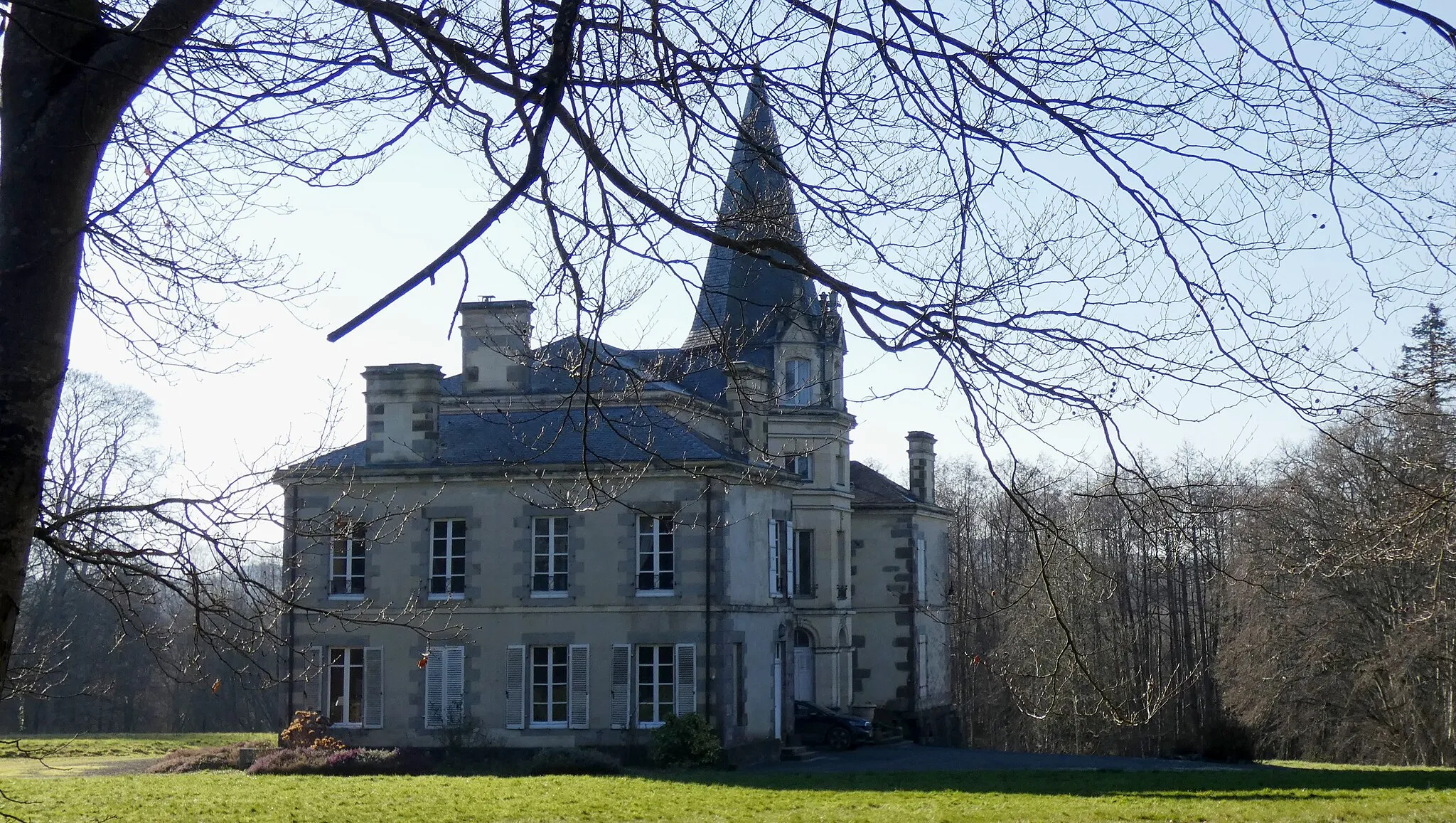 Photo showing: Bernières-le-Patry (Normandie, France). Le château de la Rochelle, inscrit au titre de monument historique.