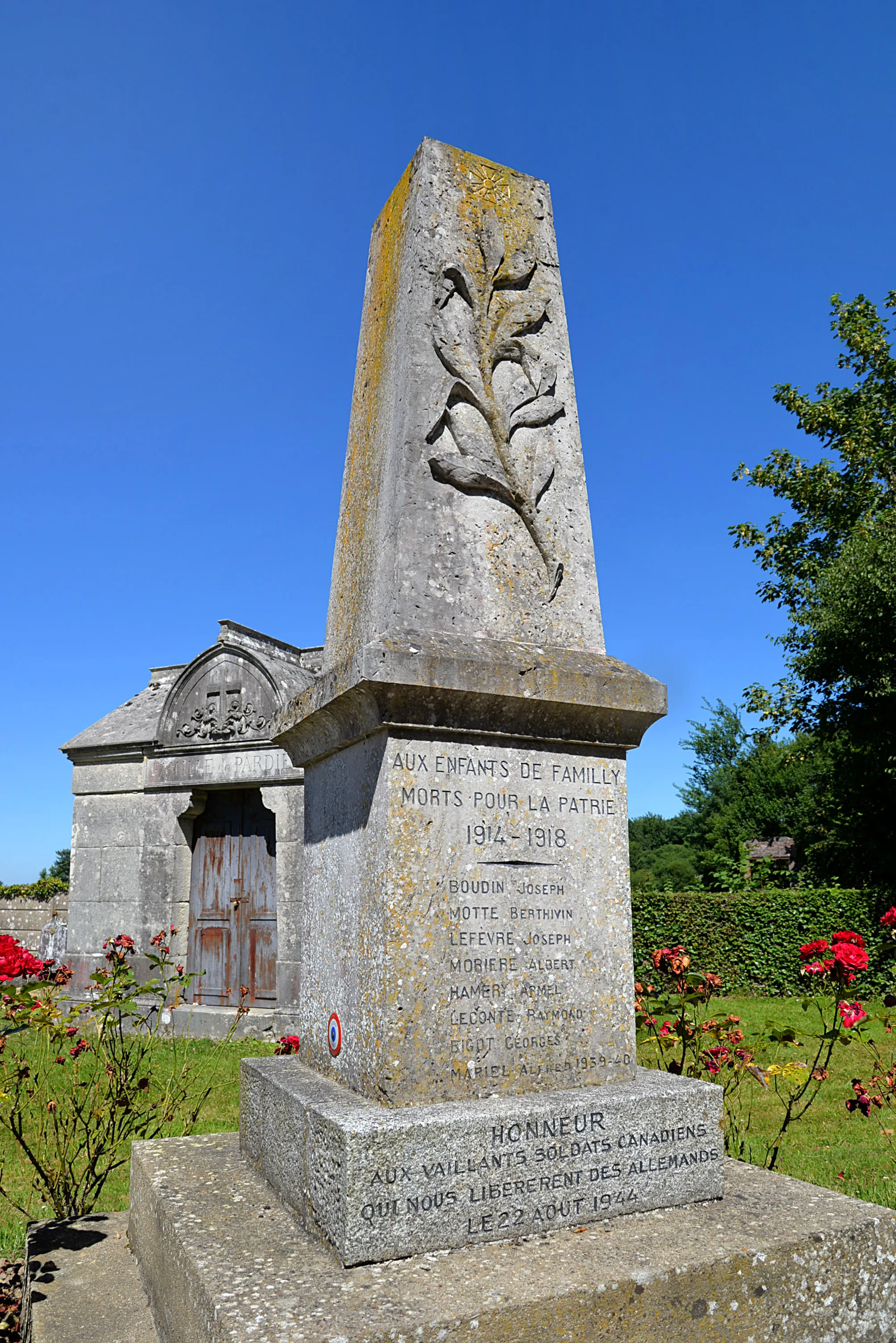 Photo showing: Familly (Calvados)