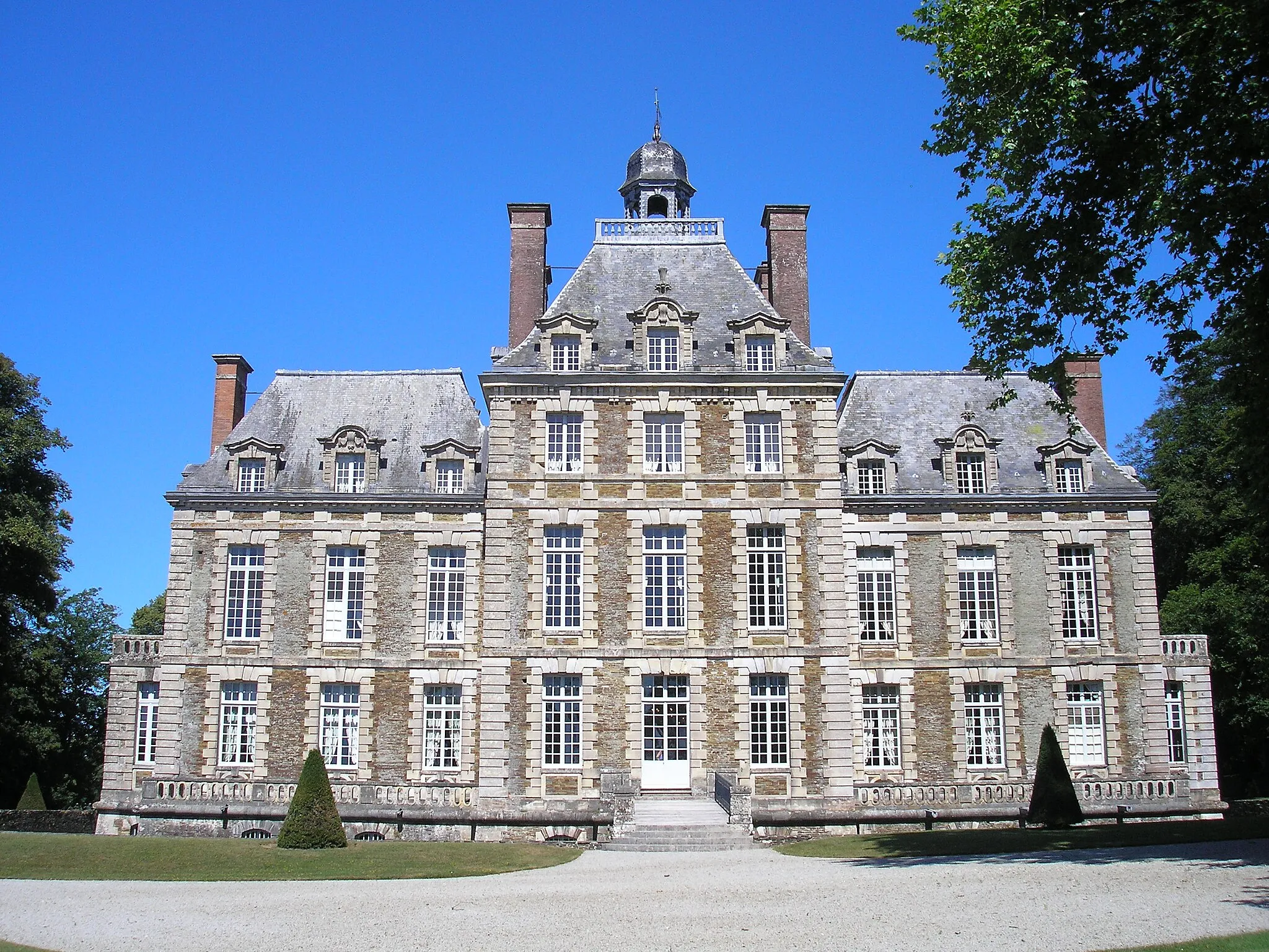 Photo showing: Balleroy (Normandie, France). Façade ouest du château.