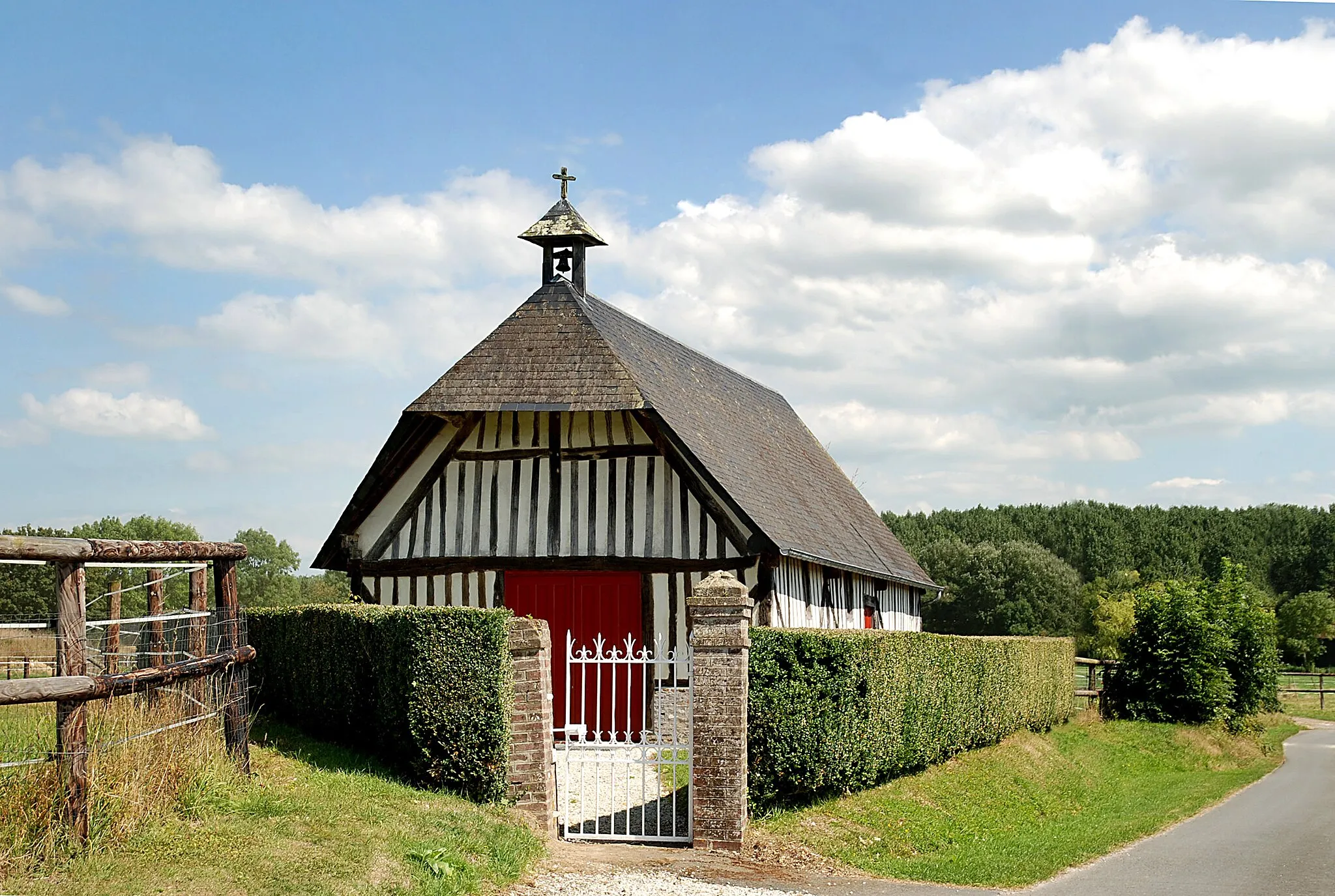 Photo showing: Basseneville (Saint-Richer) (Calvados)