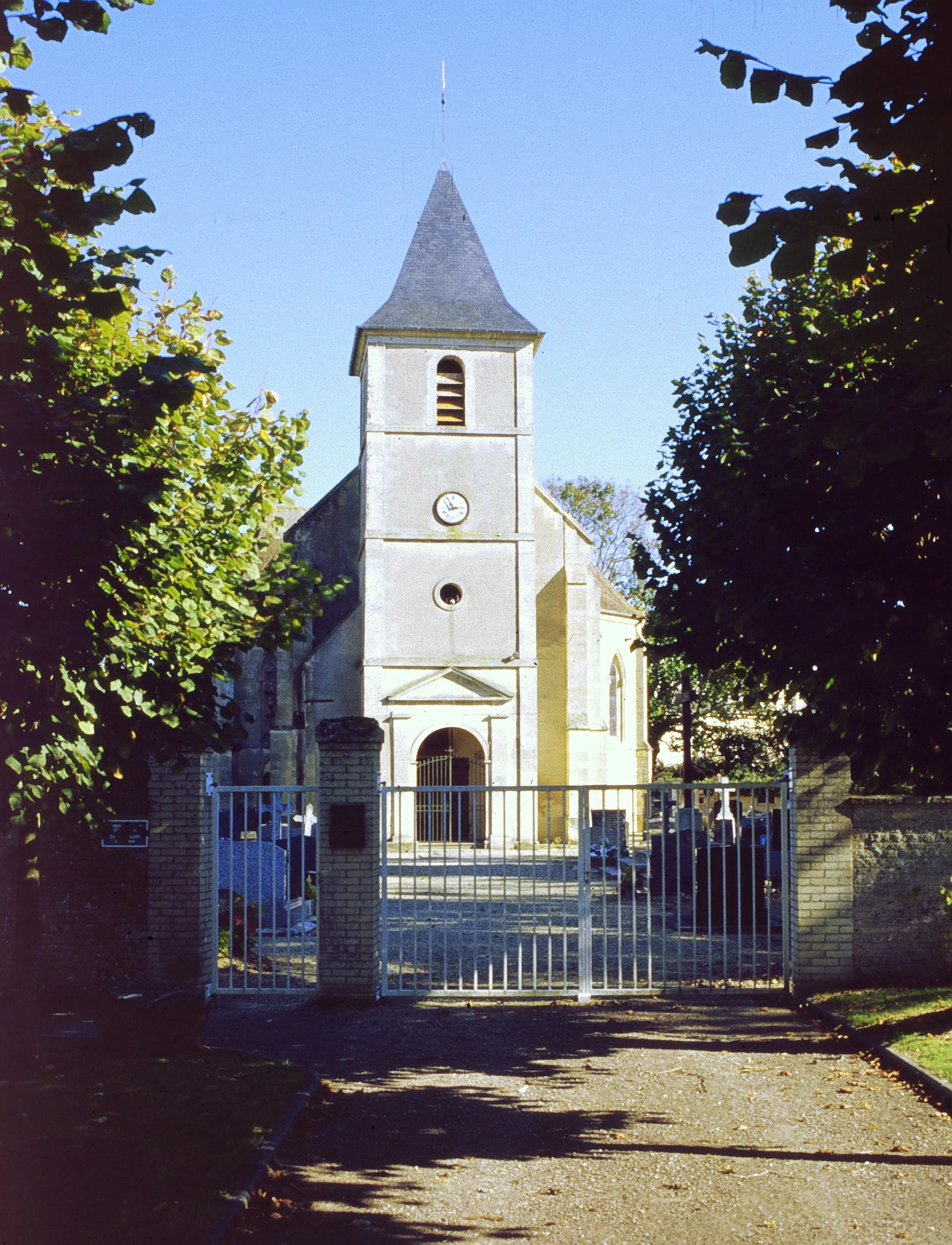 Photo showing: Saint Hilaire church in Bavent (14) France