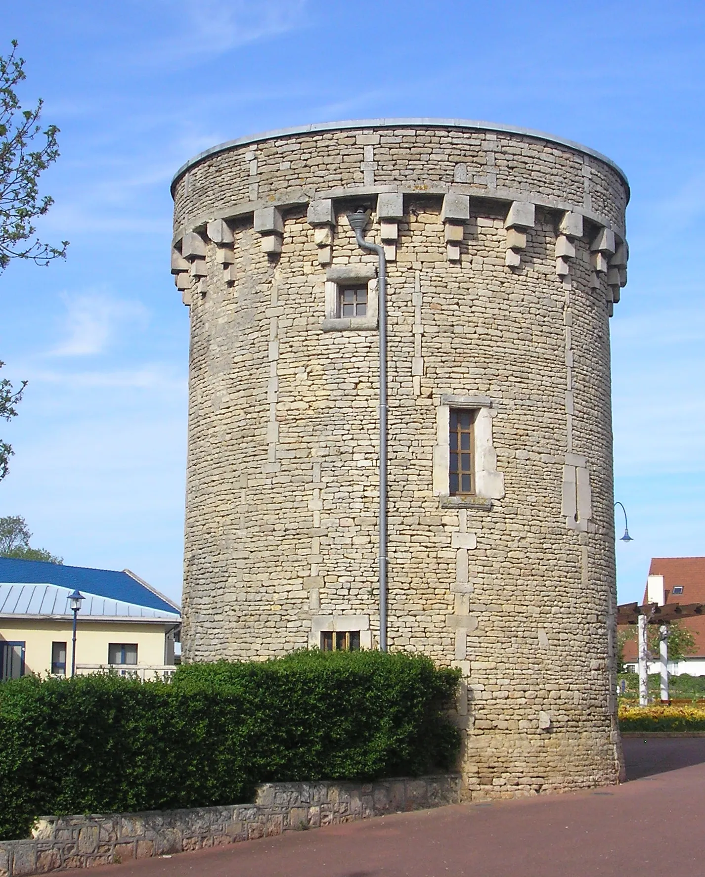 Photo showing: Colombelles (Normandie, France). La tour.