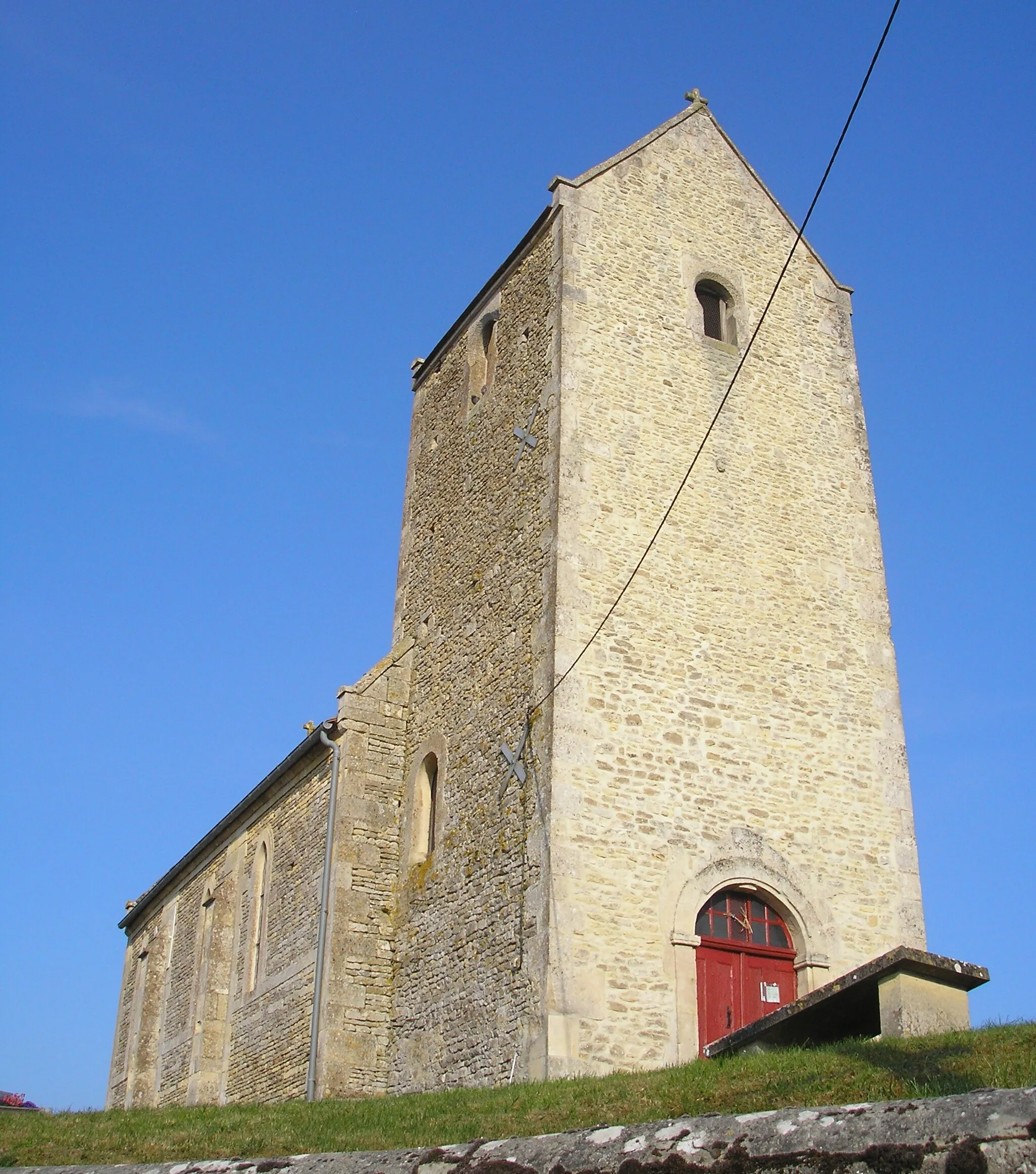 Photo showing: Condé-sur-Ifs (Normandie, France). L'église Sainte-Anne d'Ifs-sur-Laizon.