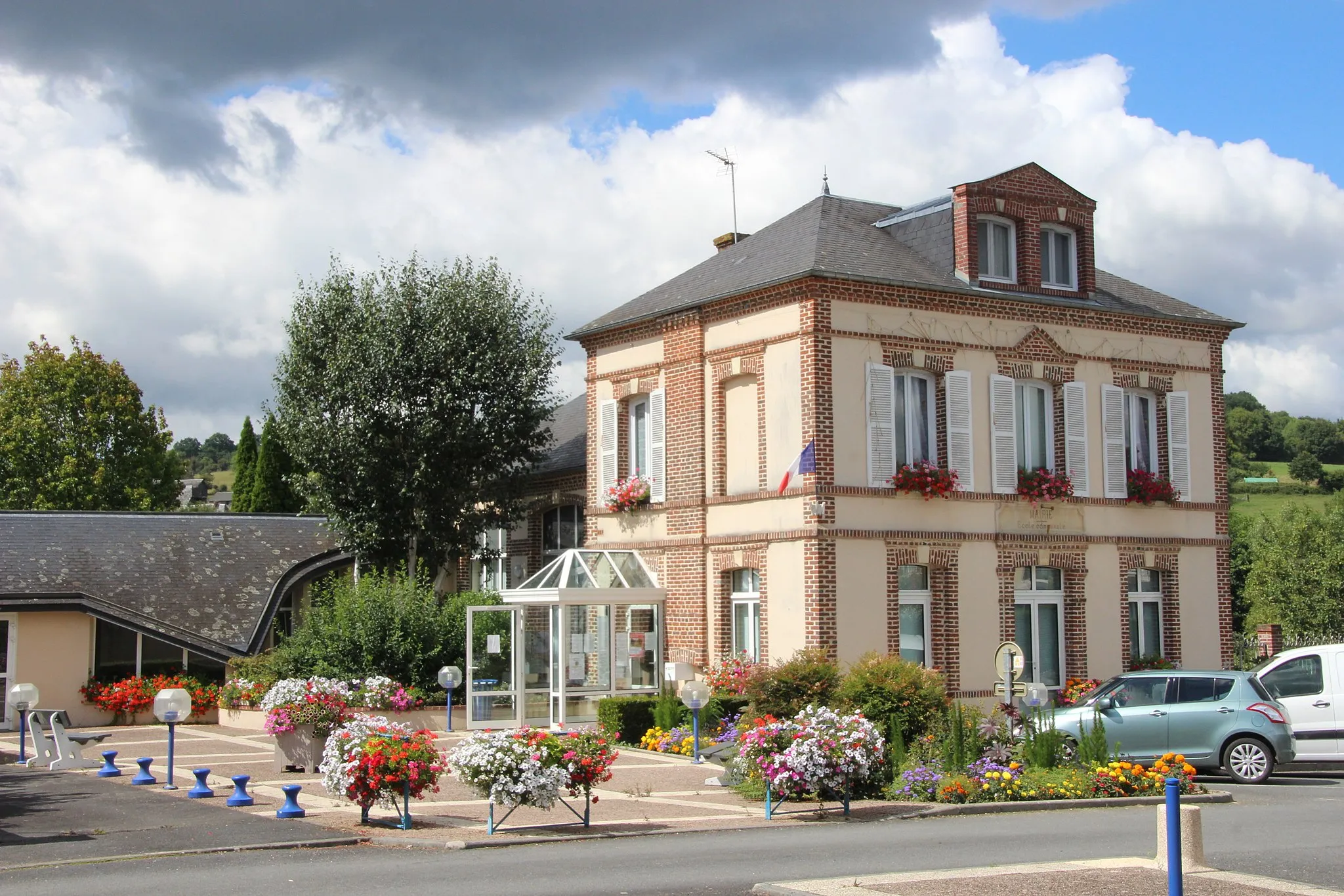 Photo showing: mairie Coquainvilliers