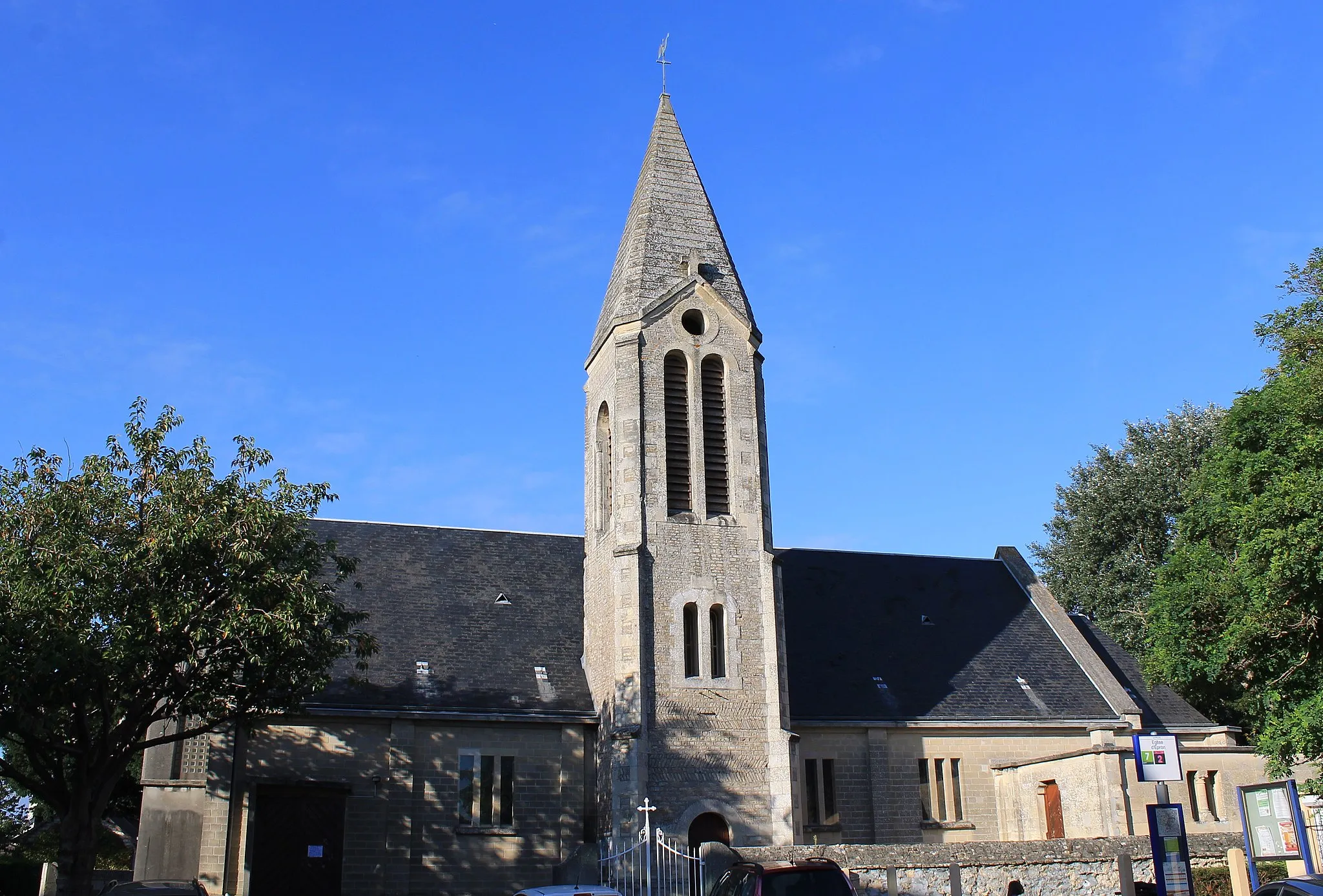 Photo showing: Église Saint-Ursin à Épron (Calvados)