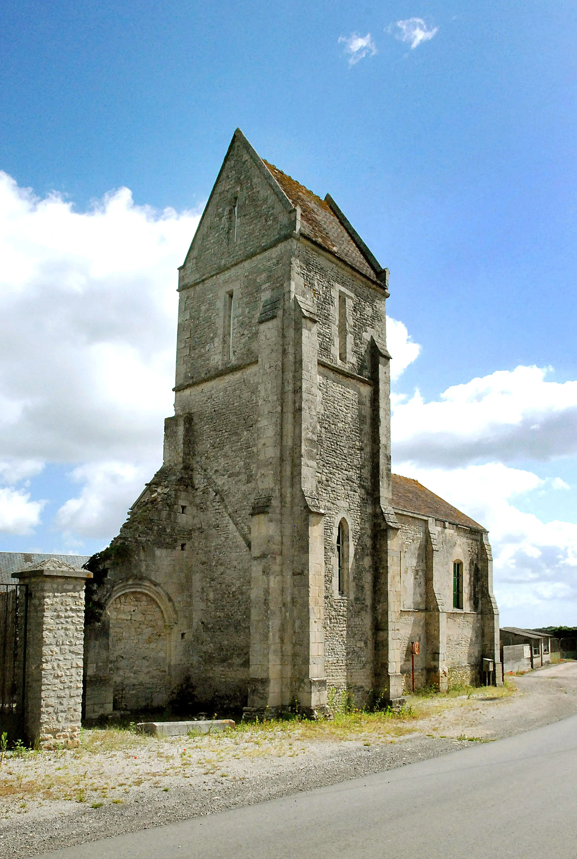 Photo showing: Estrées-la-Campagne (14)