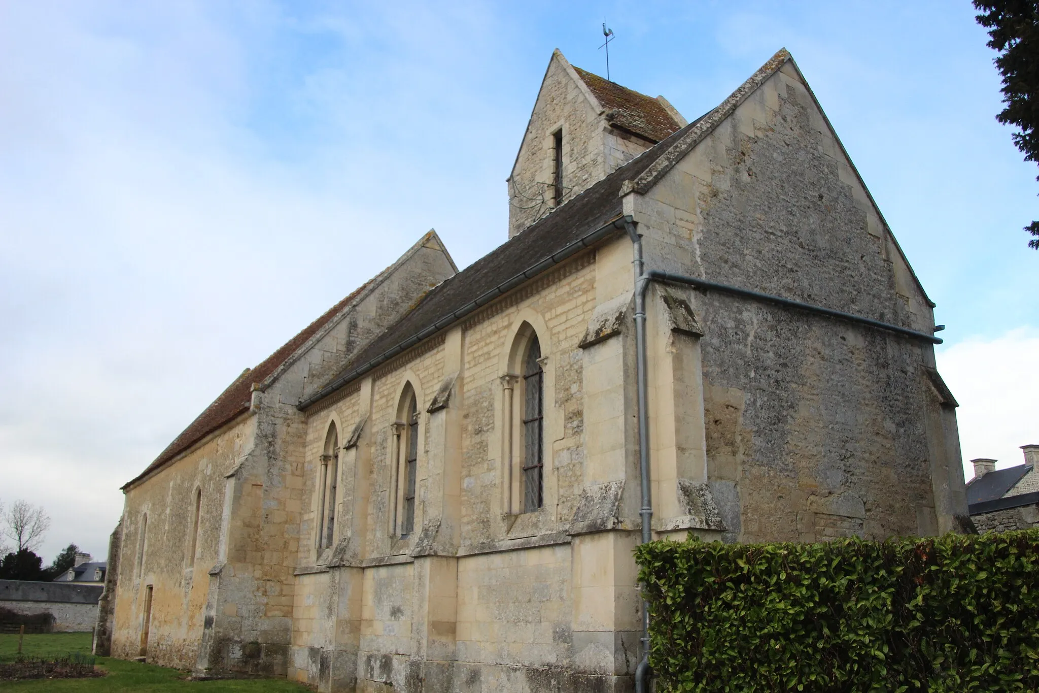 Photo showing: église de Bray-en-Cinglay vue du chevet  (#100WikiCommonsDays day 24)