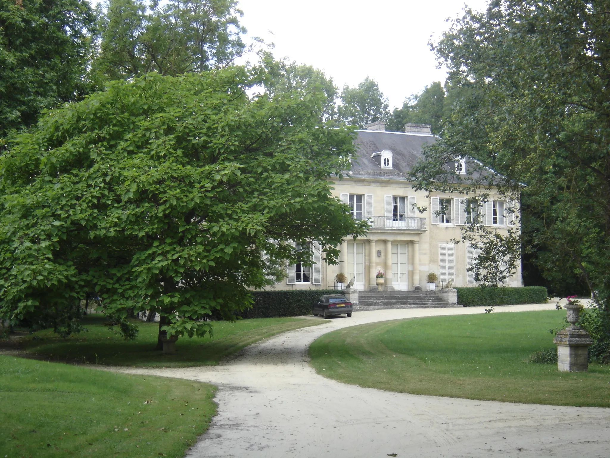 Photo showing: château du début du XIXè siècle