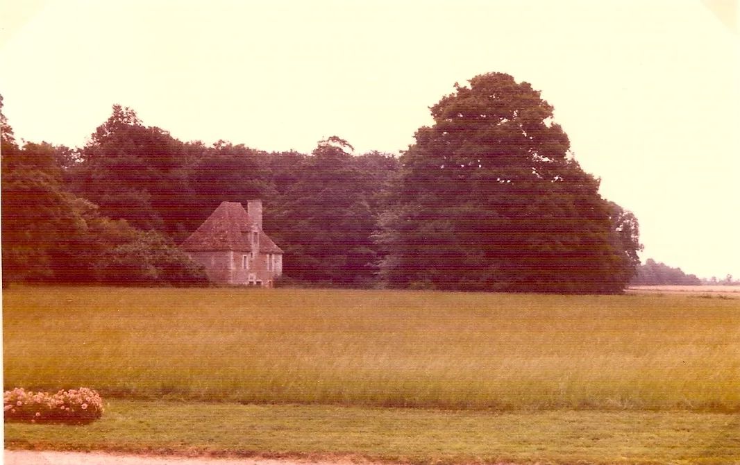 Photo showing: Château de Louvagny en 1978