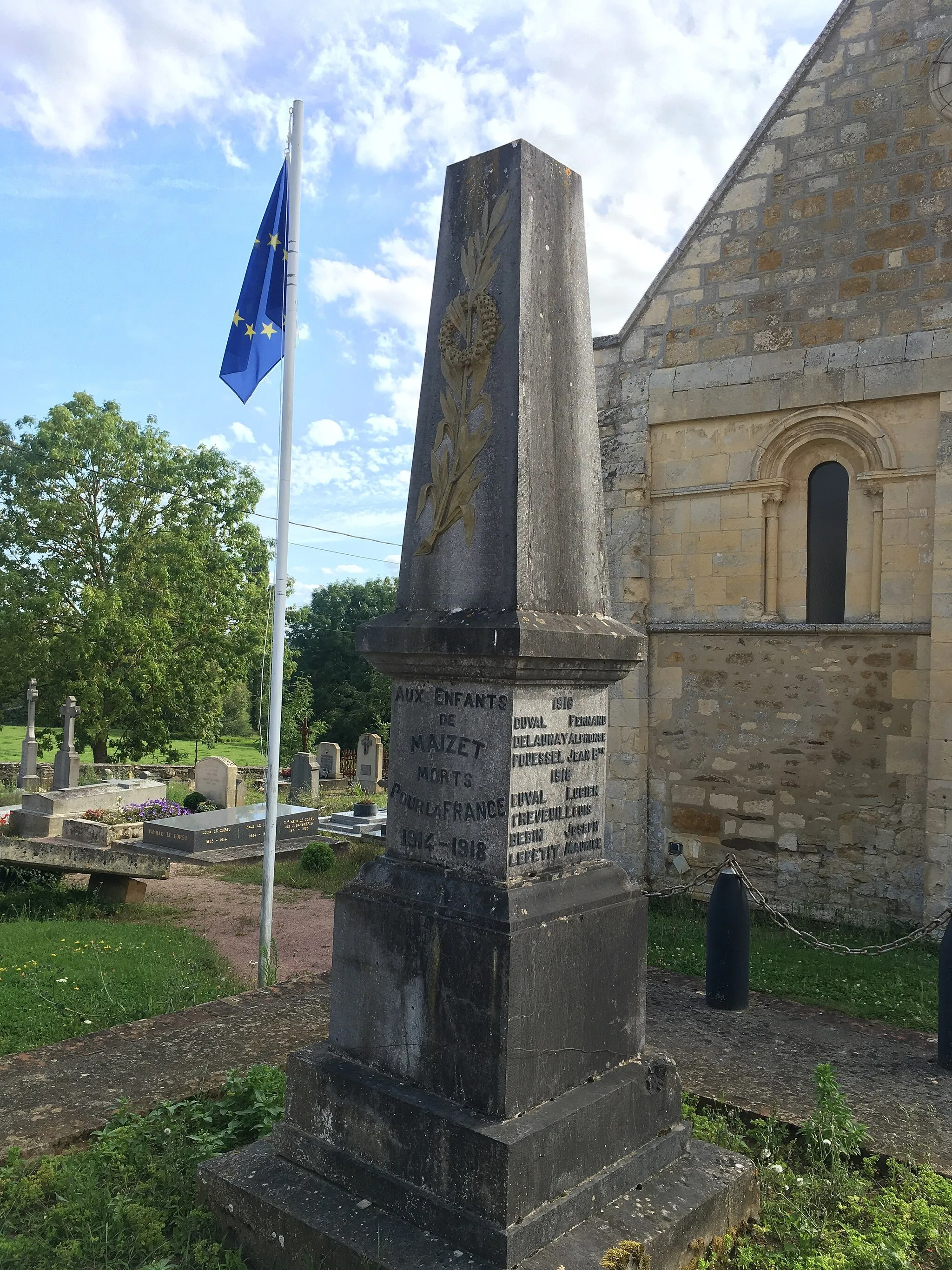 Photo showing: Monument aux morts de Maizet