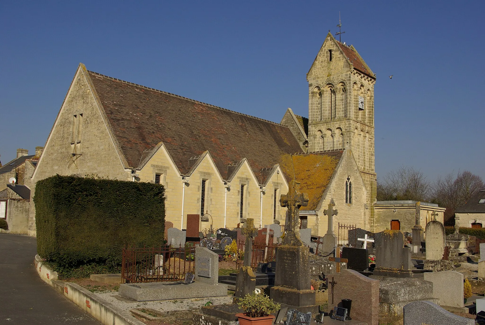 Photo showing: Church St Hermès of Fontenay-le-Marmion (Calvados, France)