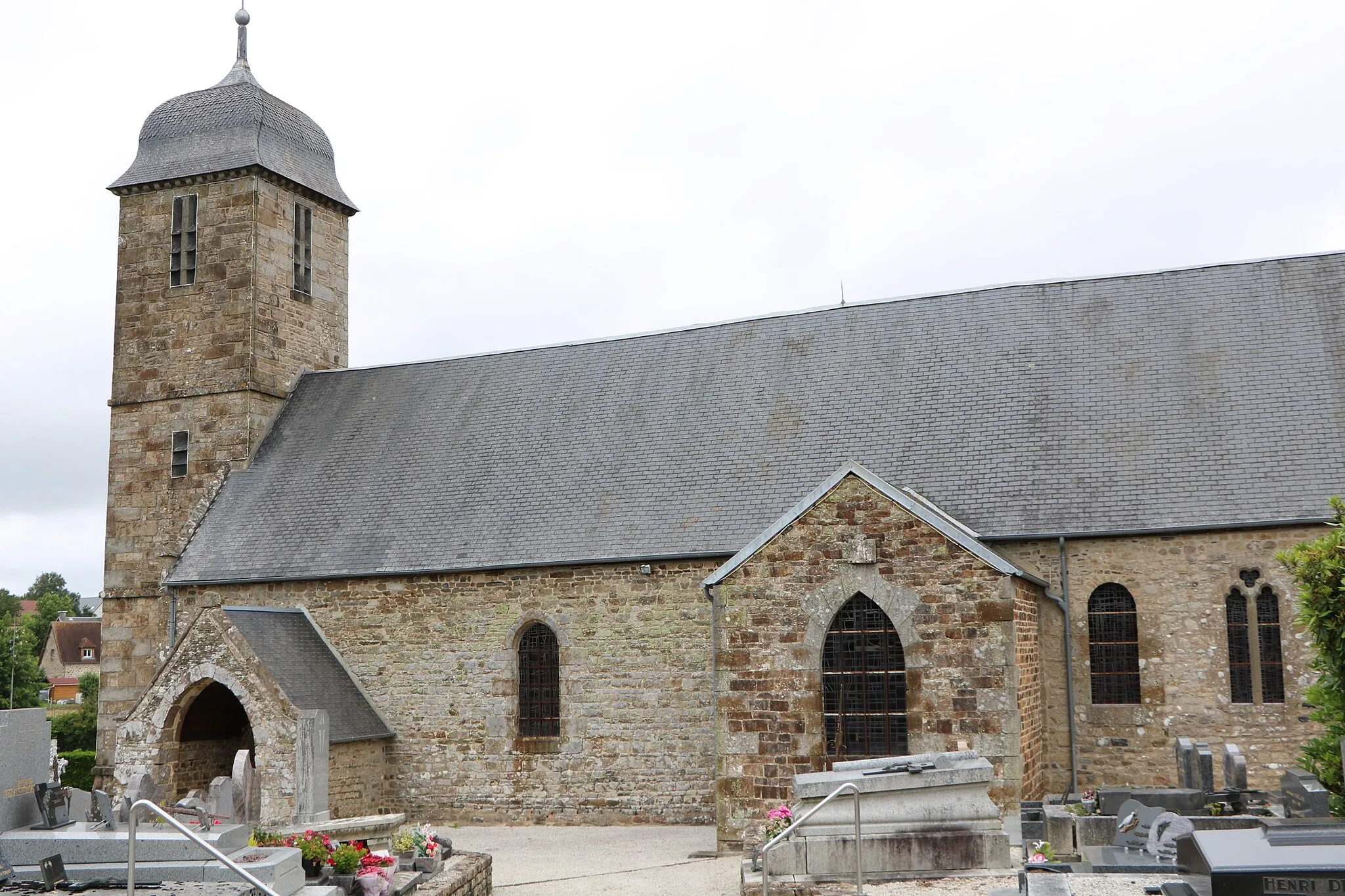 Photo showing: Roullours - Eglise Saint-Martin