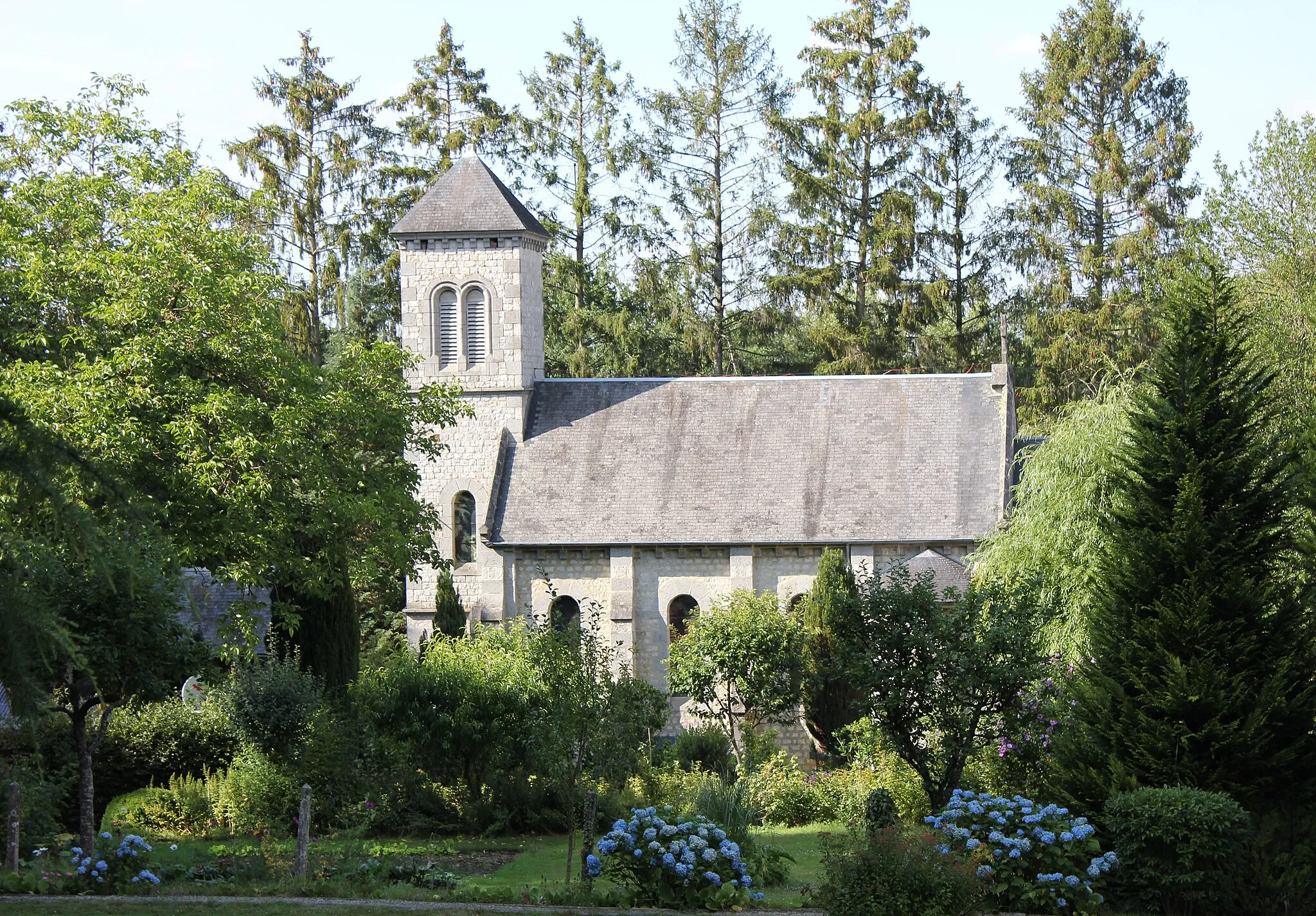 Photo showing: Prieuré Saint Ortaire à Saint-Michel-des-Andaines