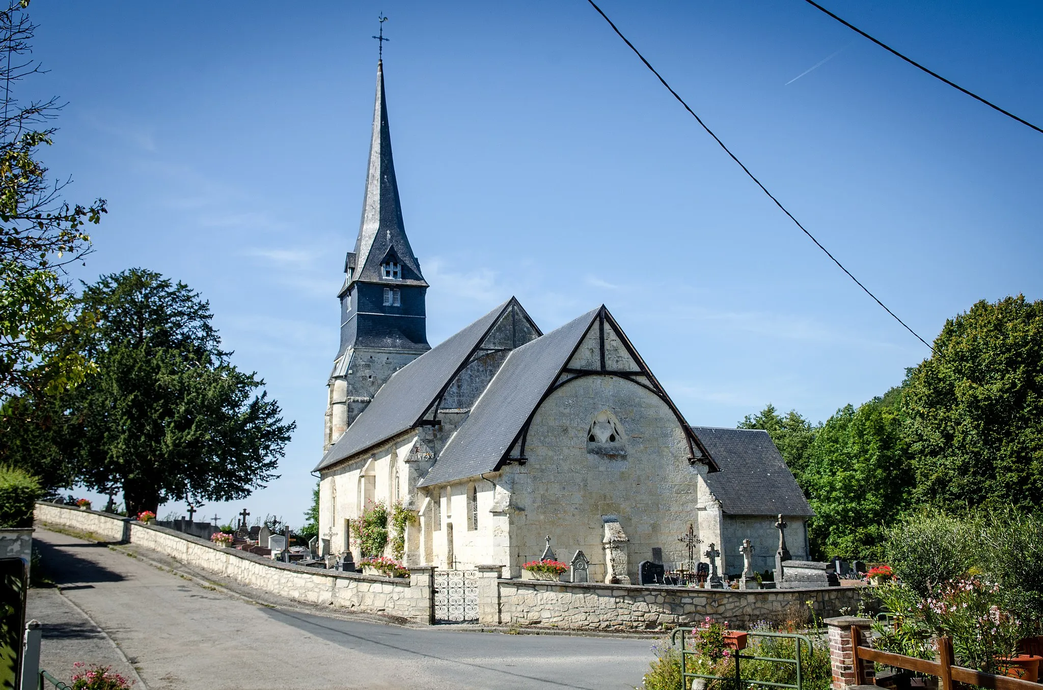 Photo showing: This building is indexed in the base Mérimée, a database of architectural heritage maintained by the French Ministry of Culture, under the reference PA00111695 .