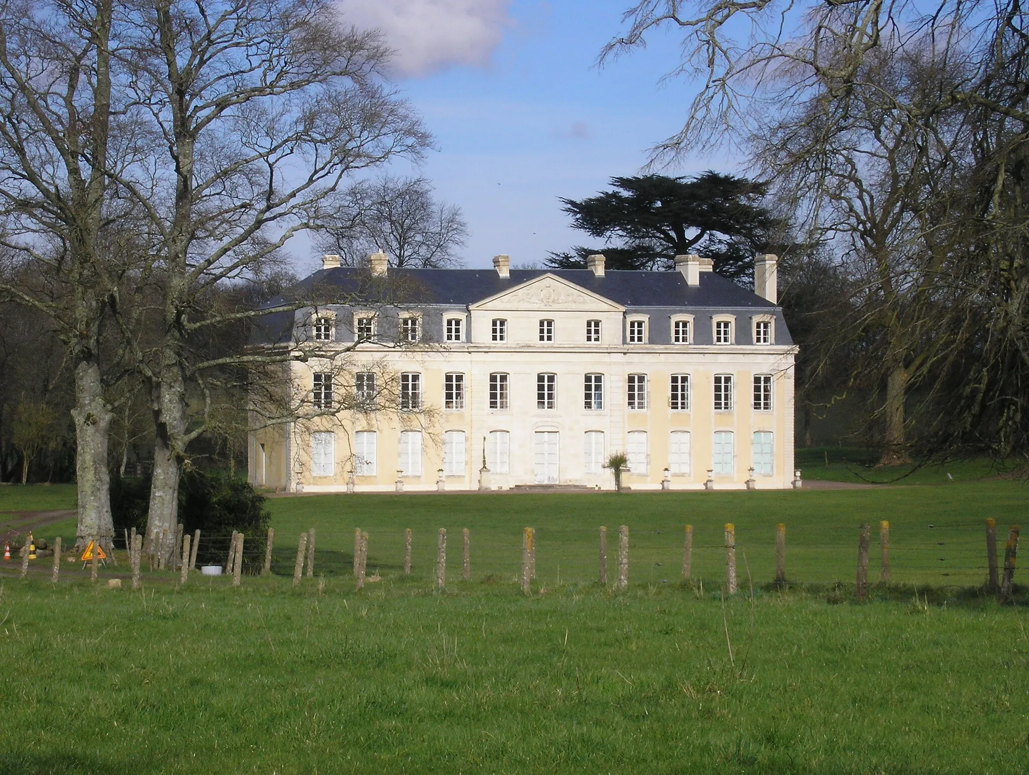 Photo showing: Villy-Bocage (Normandie, France). Le château.