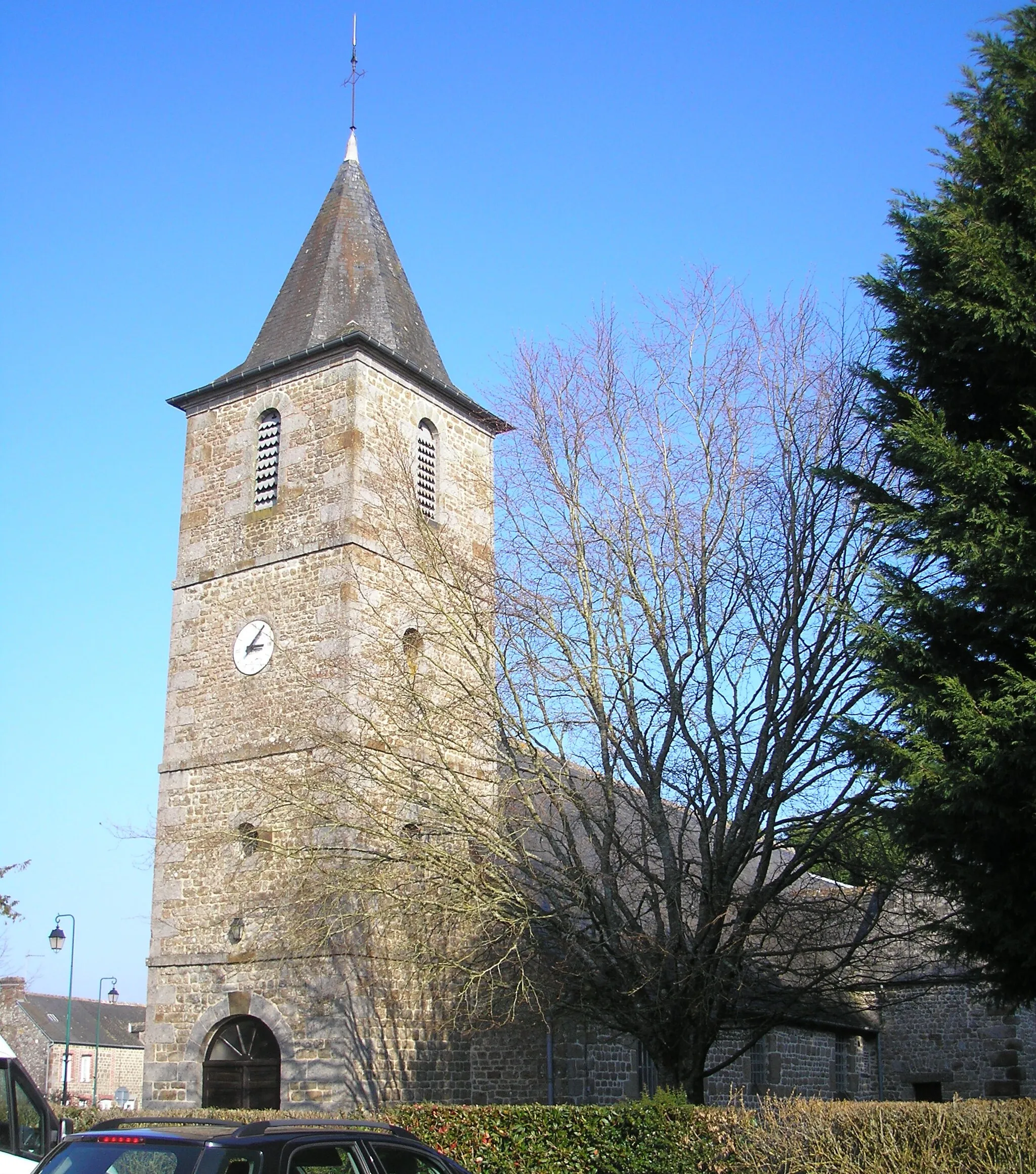 Photo showing: Saint-Maurice-du-Désert (Normandie, France). L'église Saint-Maurice.