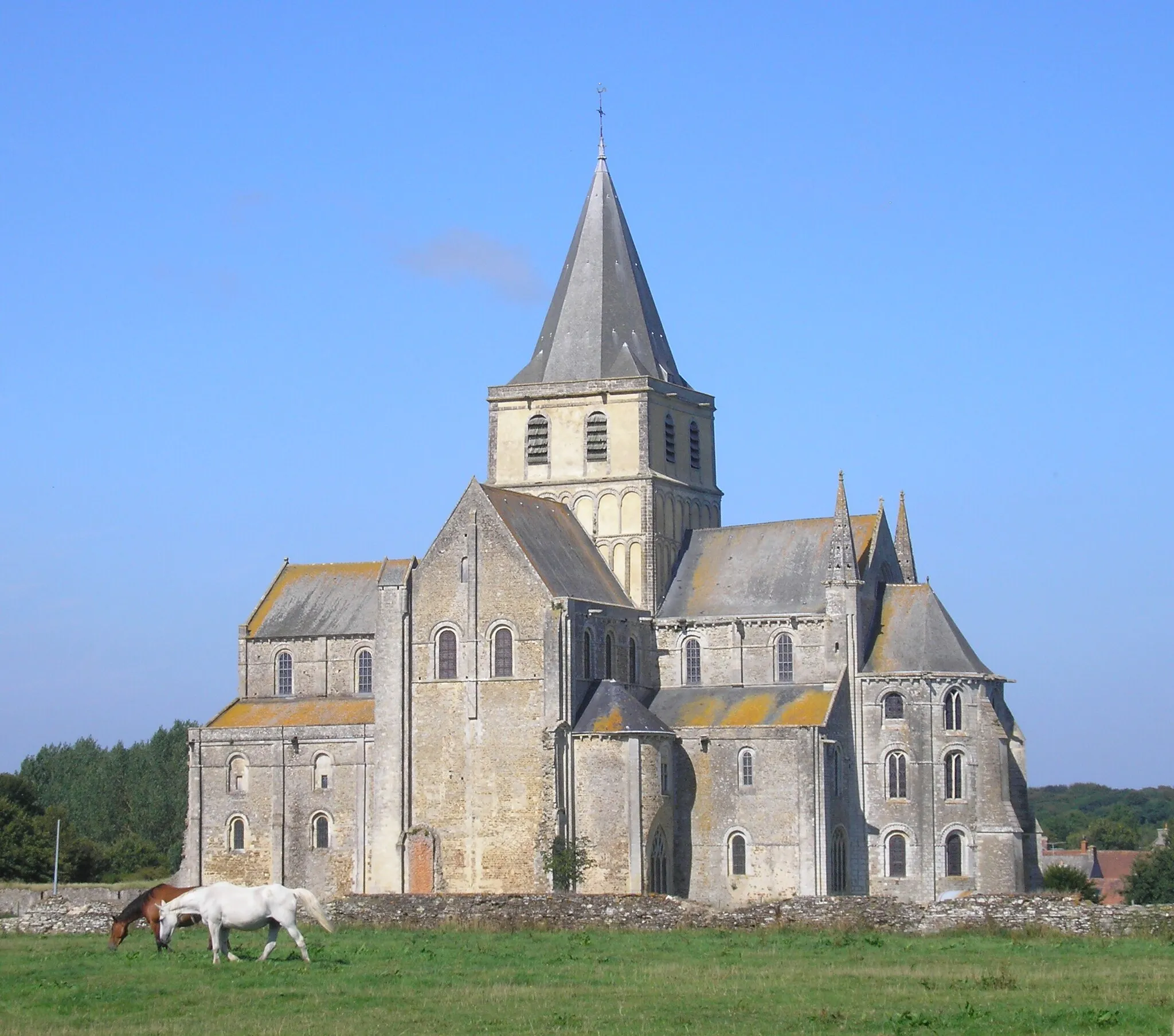 Photo showing: Cerisy-la-Forêt (Normandie, France). L’abbaye Saint-Vigor.