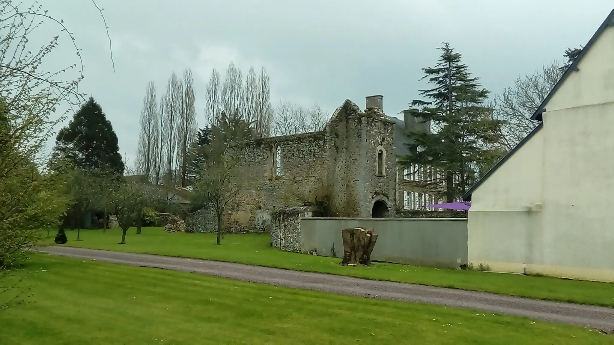 Photo showing: Prieuré de la Perrine, Le Dézert