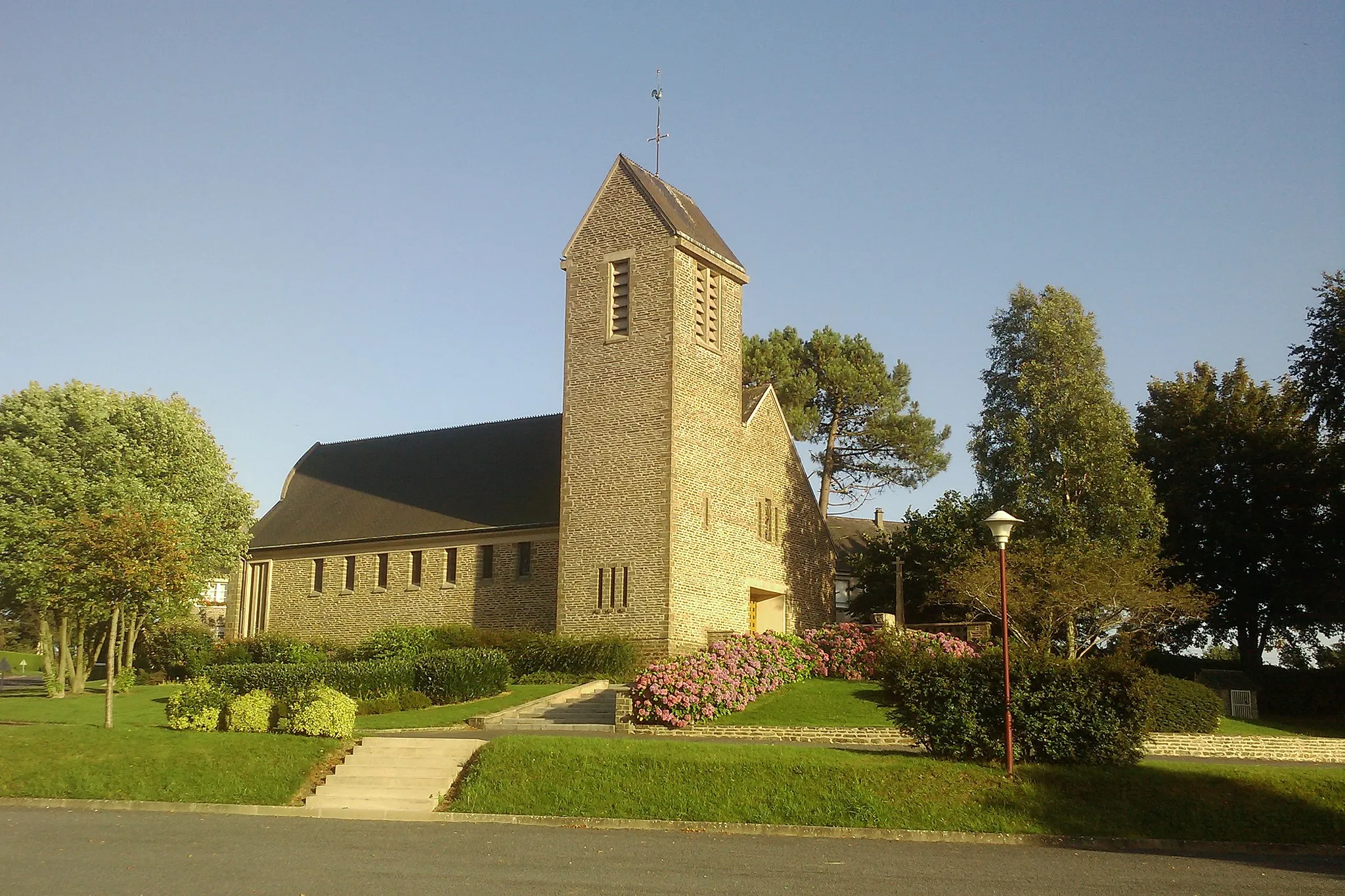 Photo showing: Église de fr:Saint-Germain-d'Elle
