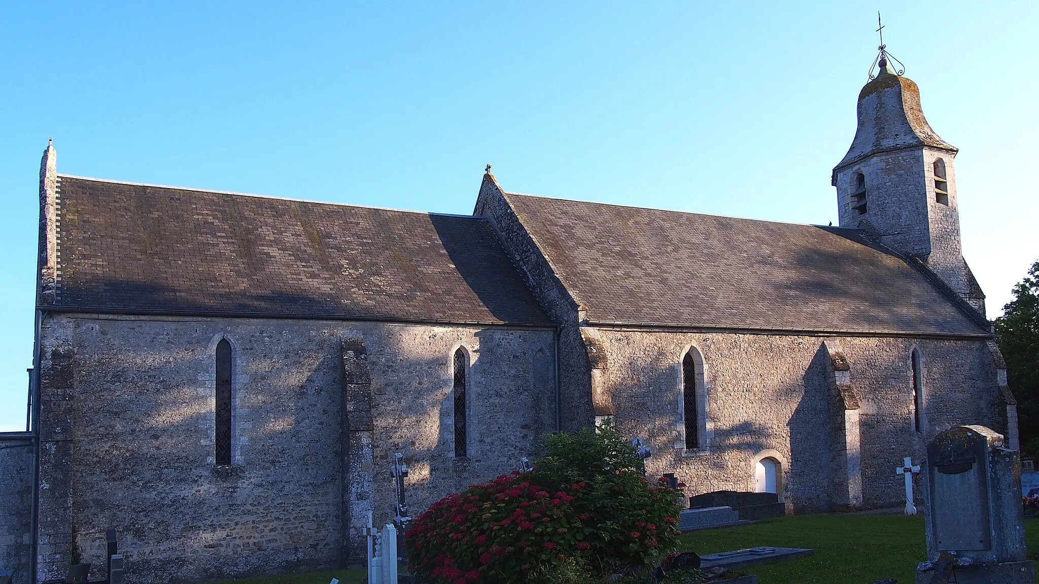 Photo showing: Saint-Pellerin (Normandie, France). L'église Notre-Dame.