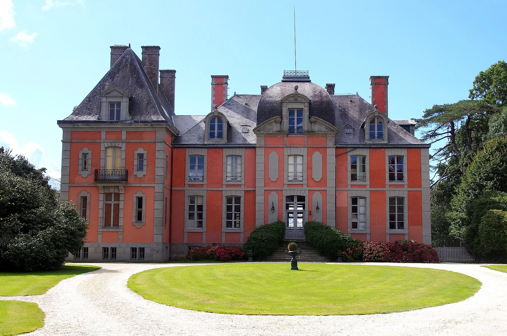 Photo showing: Bacilly (Normandie, France). Le château de Chantore.