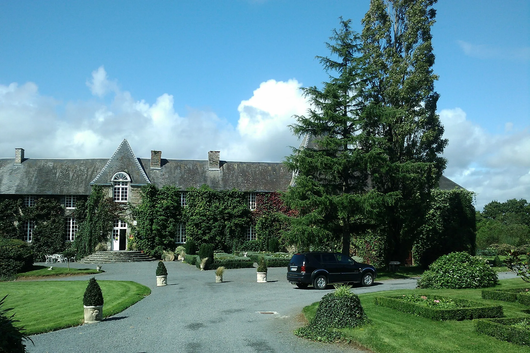 Photo showing: château de la Roque d'fr:Hébécrevon