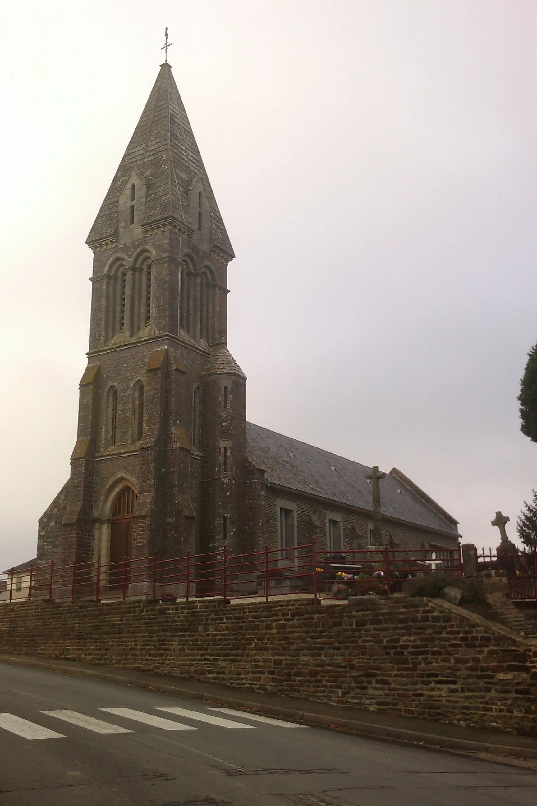 Photo showing: Église Notre-Dame du Mesnil-Raoult